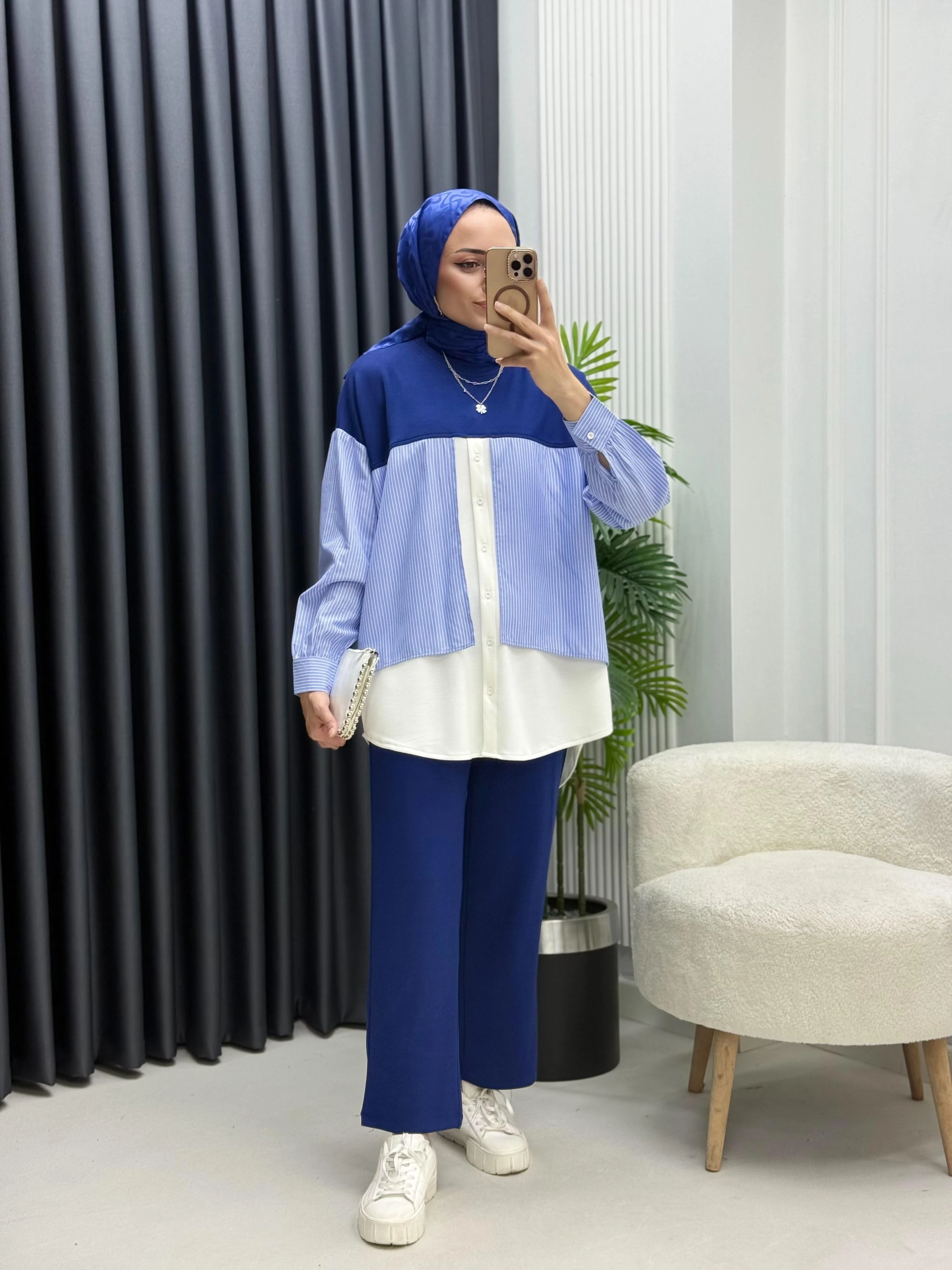 Çift Garni Detaylı Takım