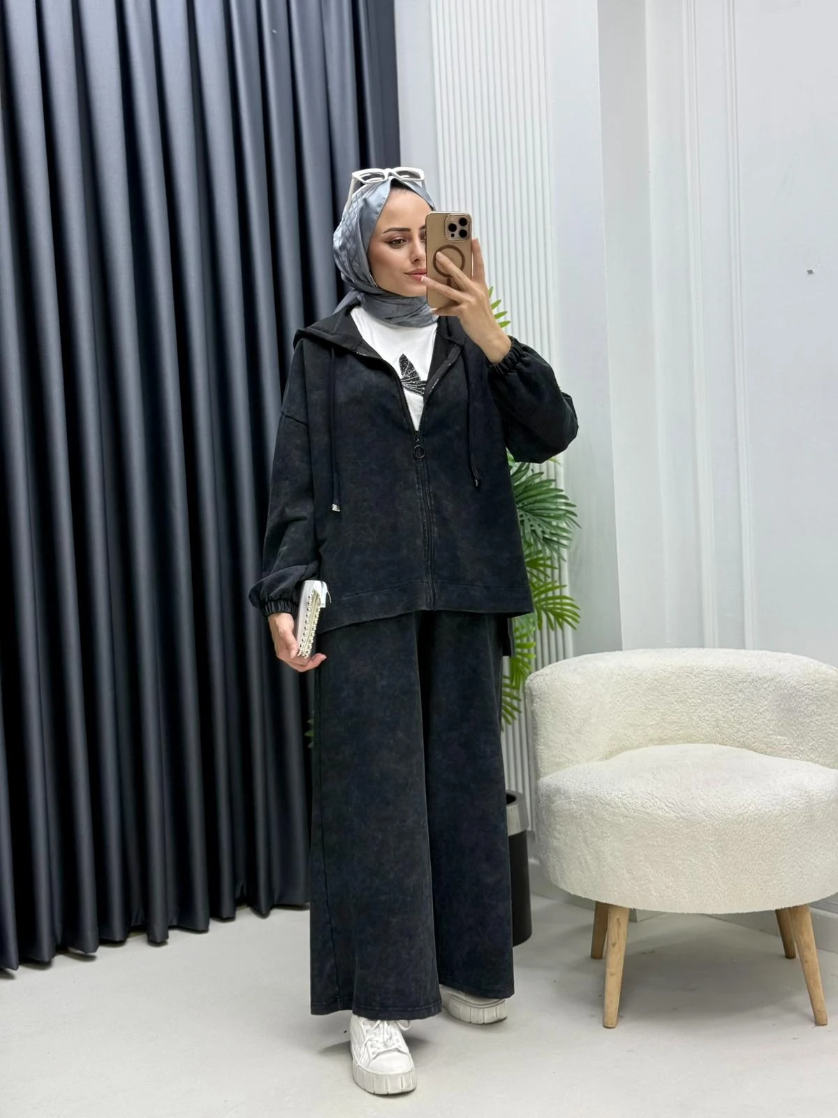 Bol Kesim Fermuarlı Sweat Pantolon Takım