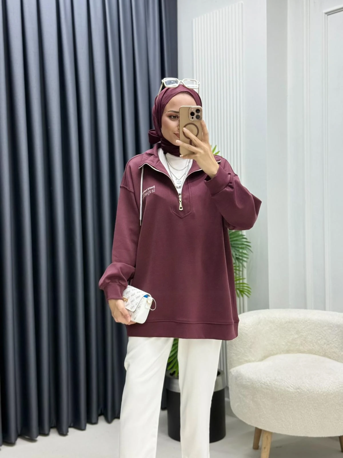 Kontrast Nakış Ve Kordon Detaylı Sweatshirt