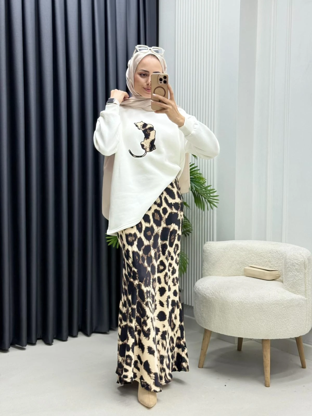 Leopar Desenli Etekli Takım