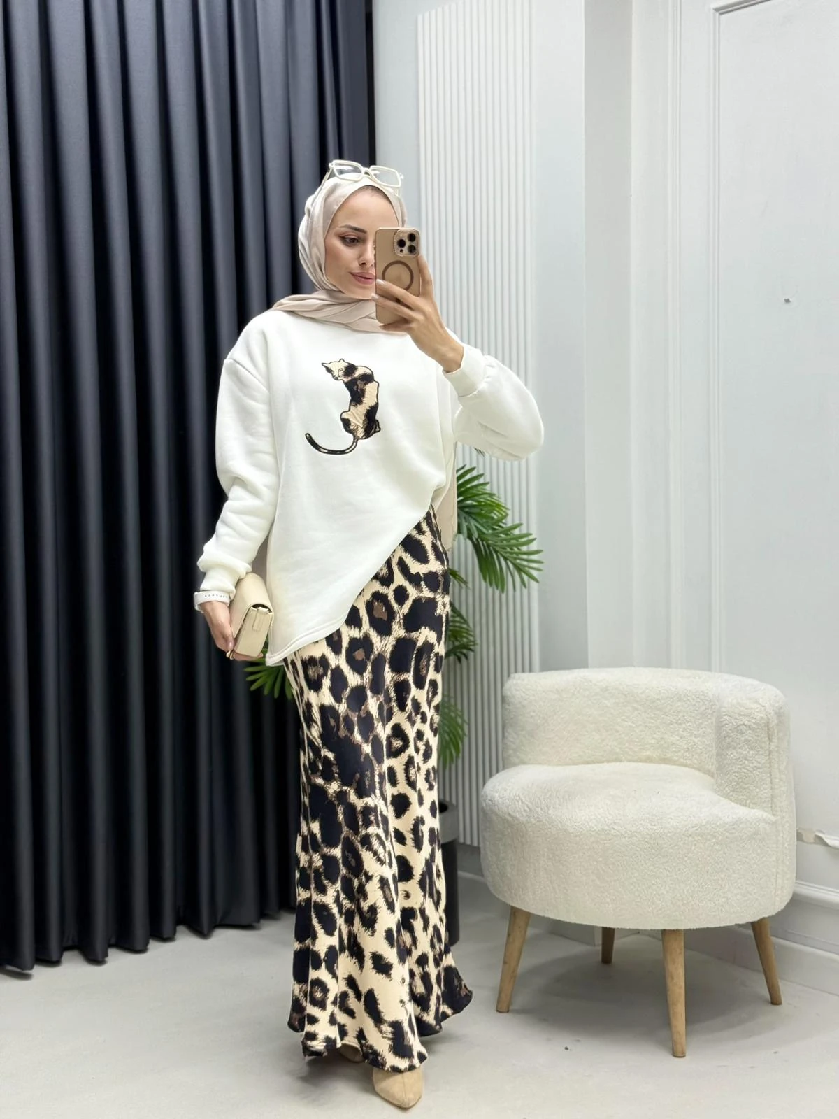 Leopar Desenli Etekli Takım