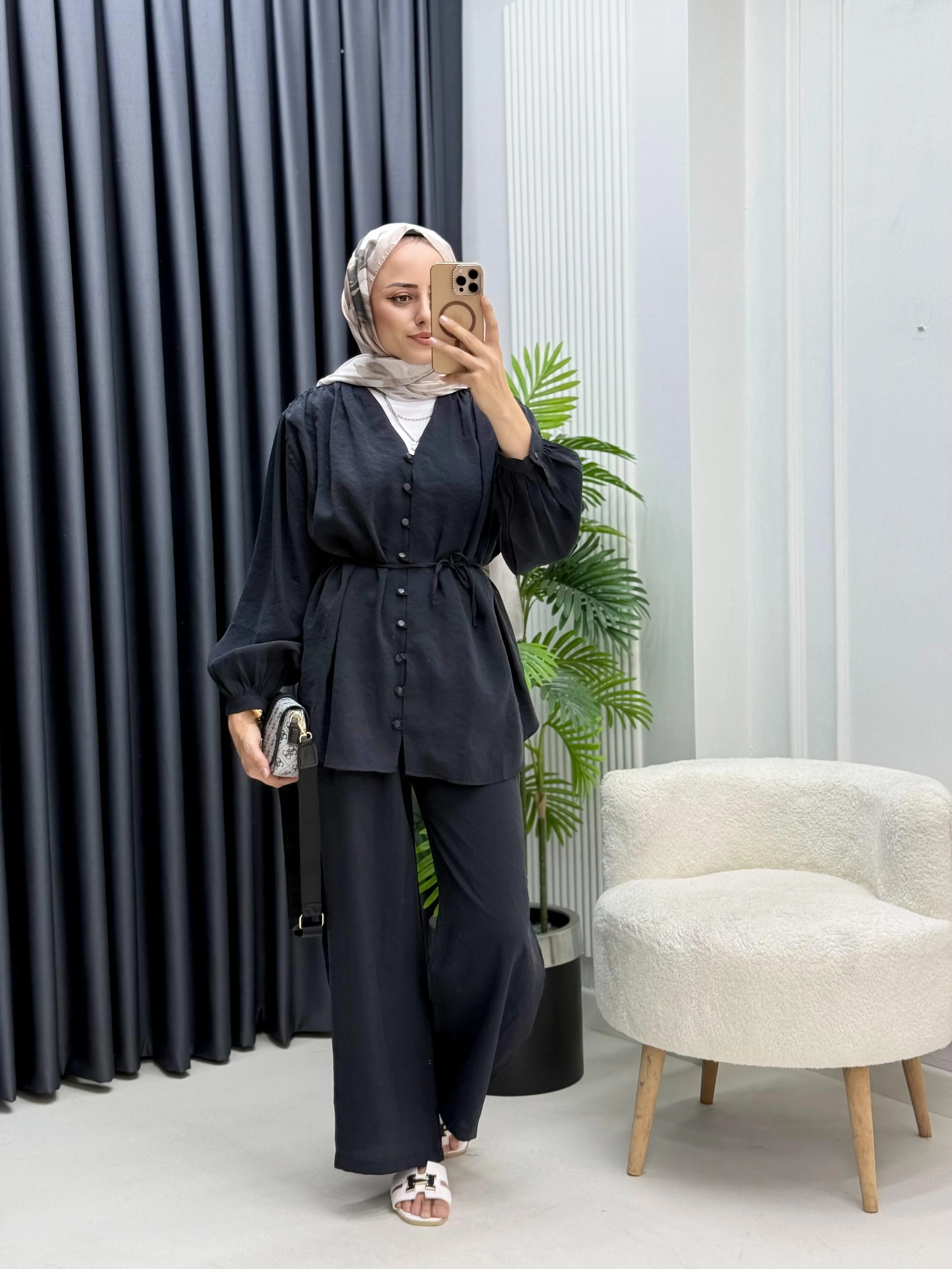 Modal Birit Düğme Detaylı Pantolon Takım