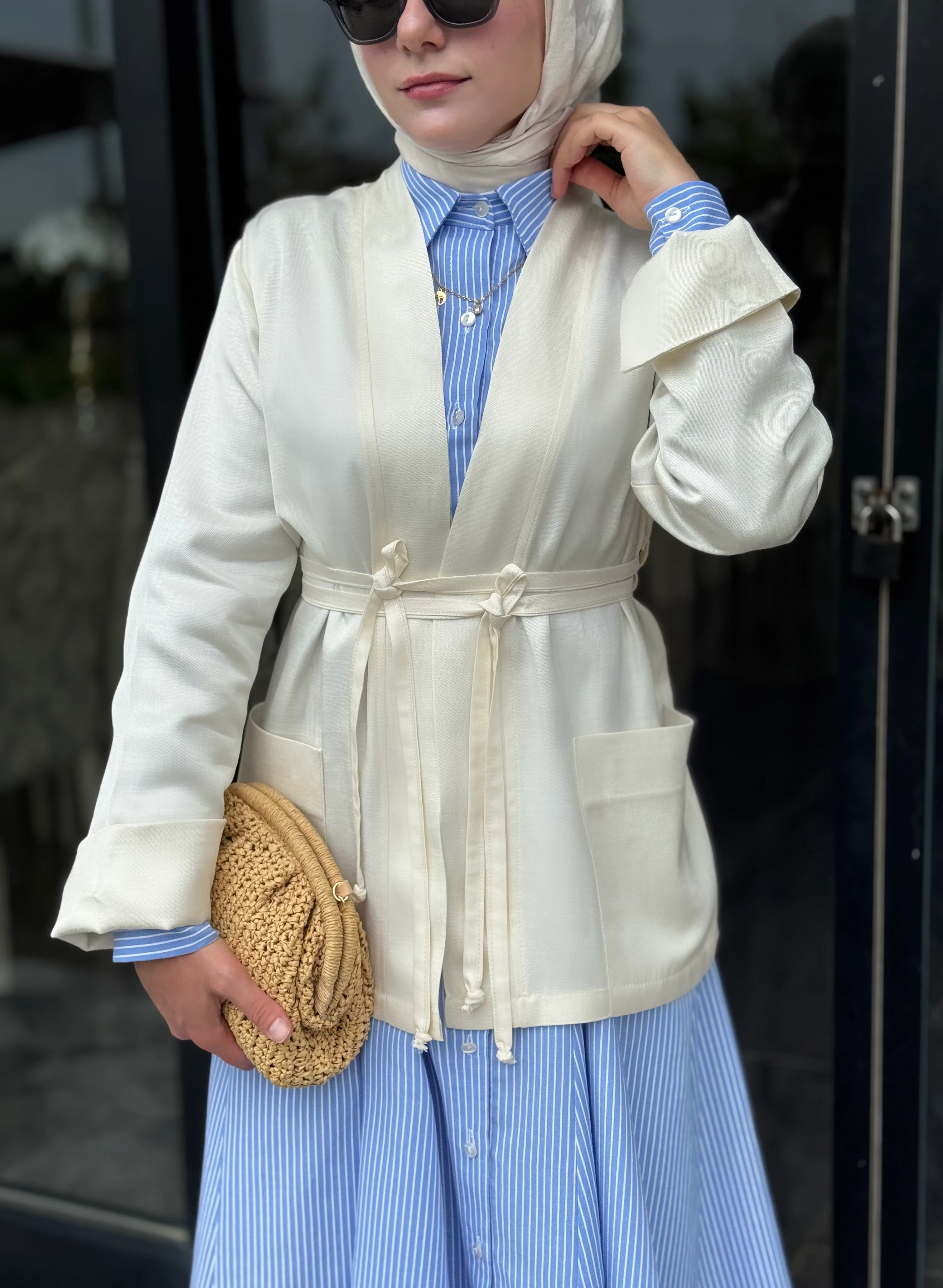 Lilyum – Ekru Keten Ceket