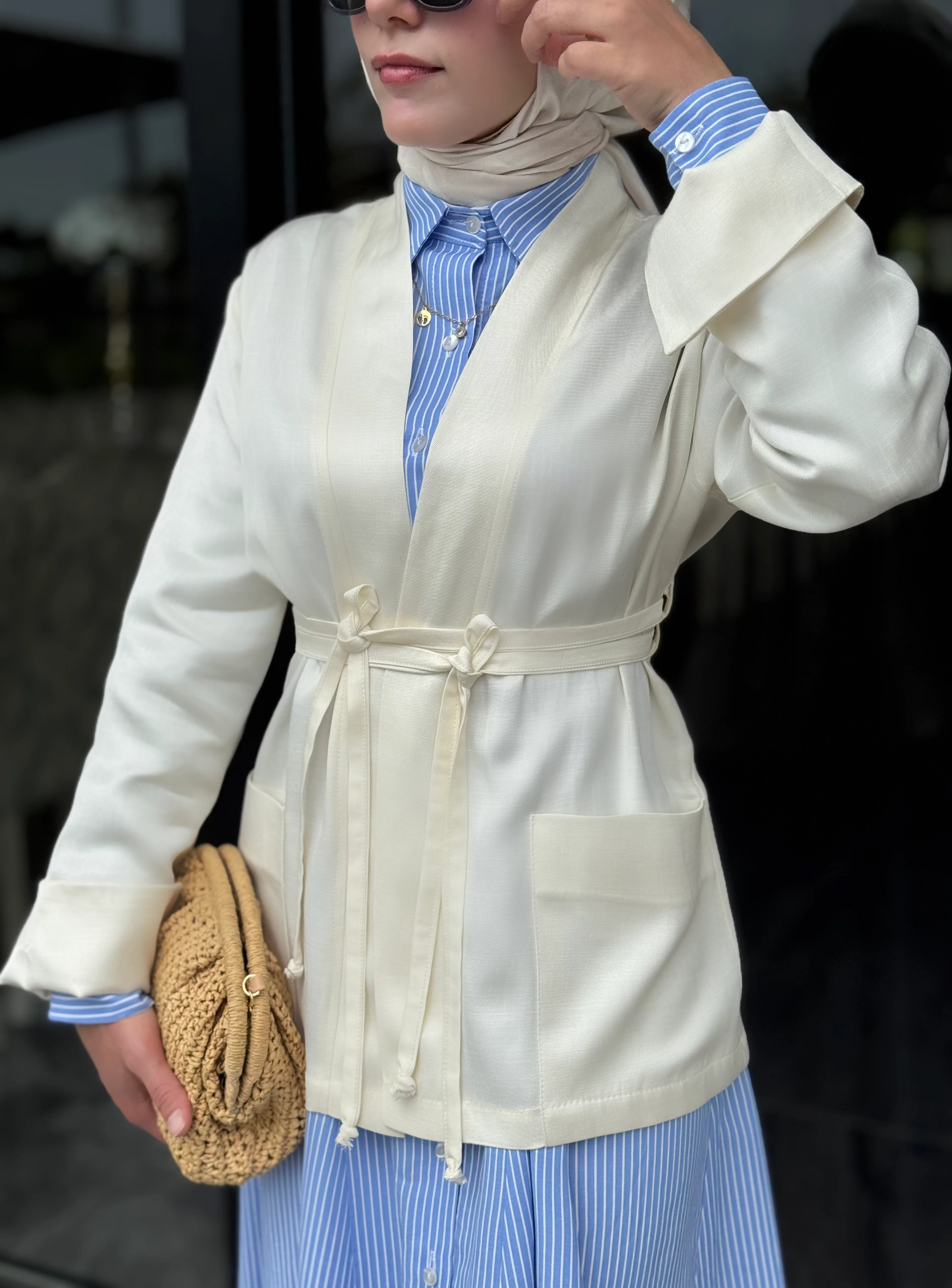 Lilyum – Ekru Keten Ceket