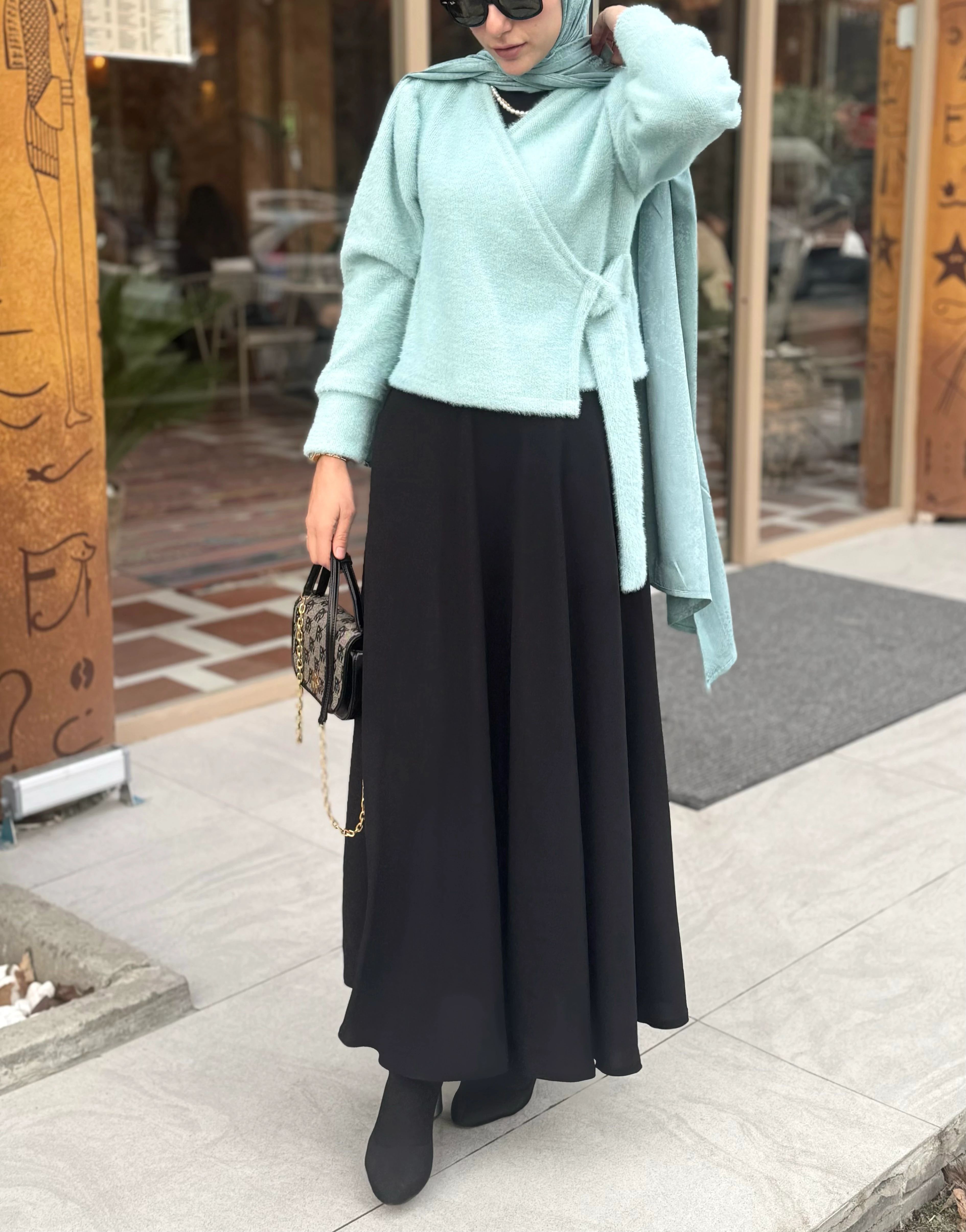 Noir – Siyah Kloş Etek