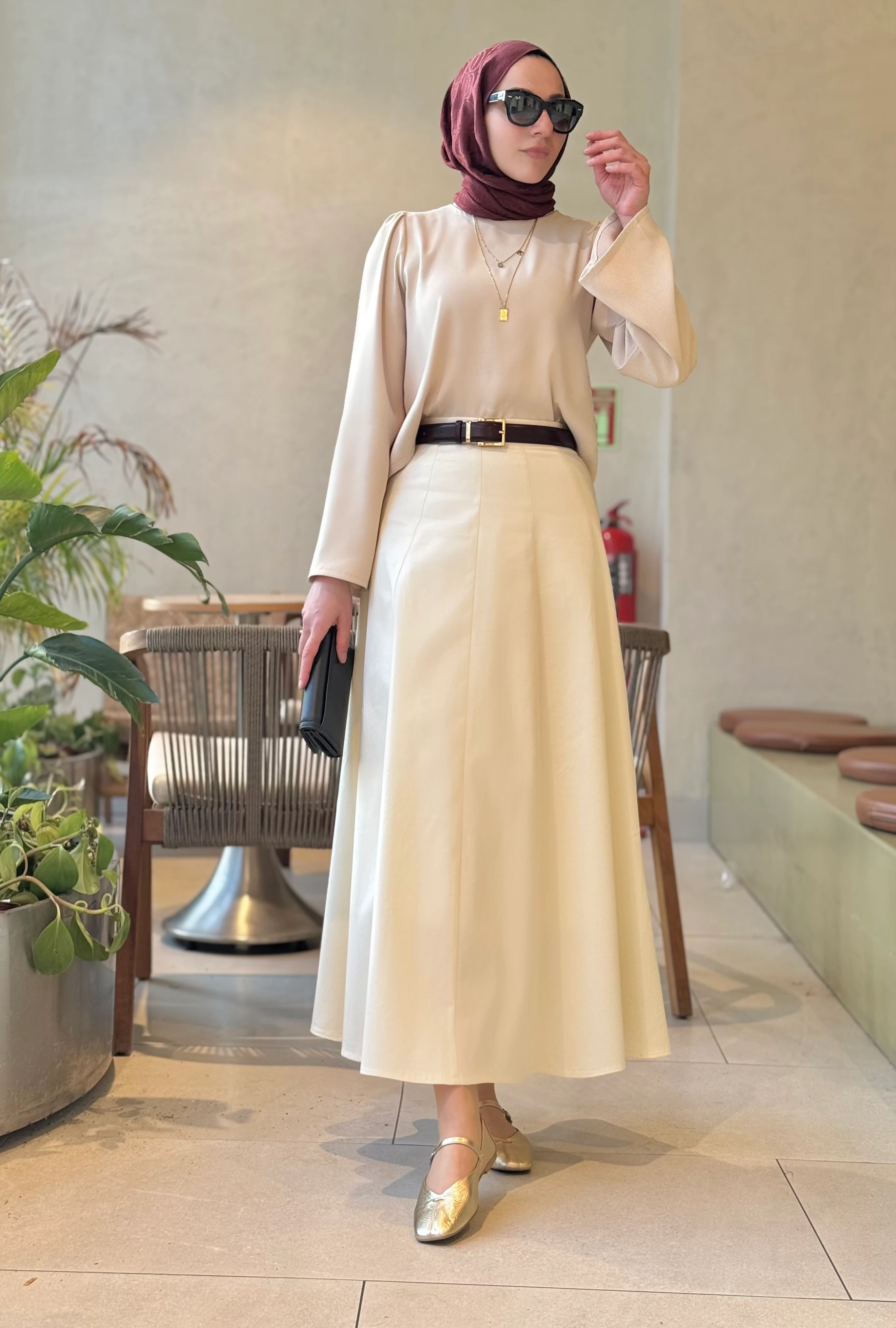 Vera – Ekru Etek Astarlı