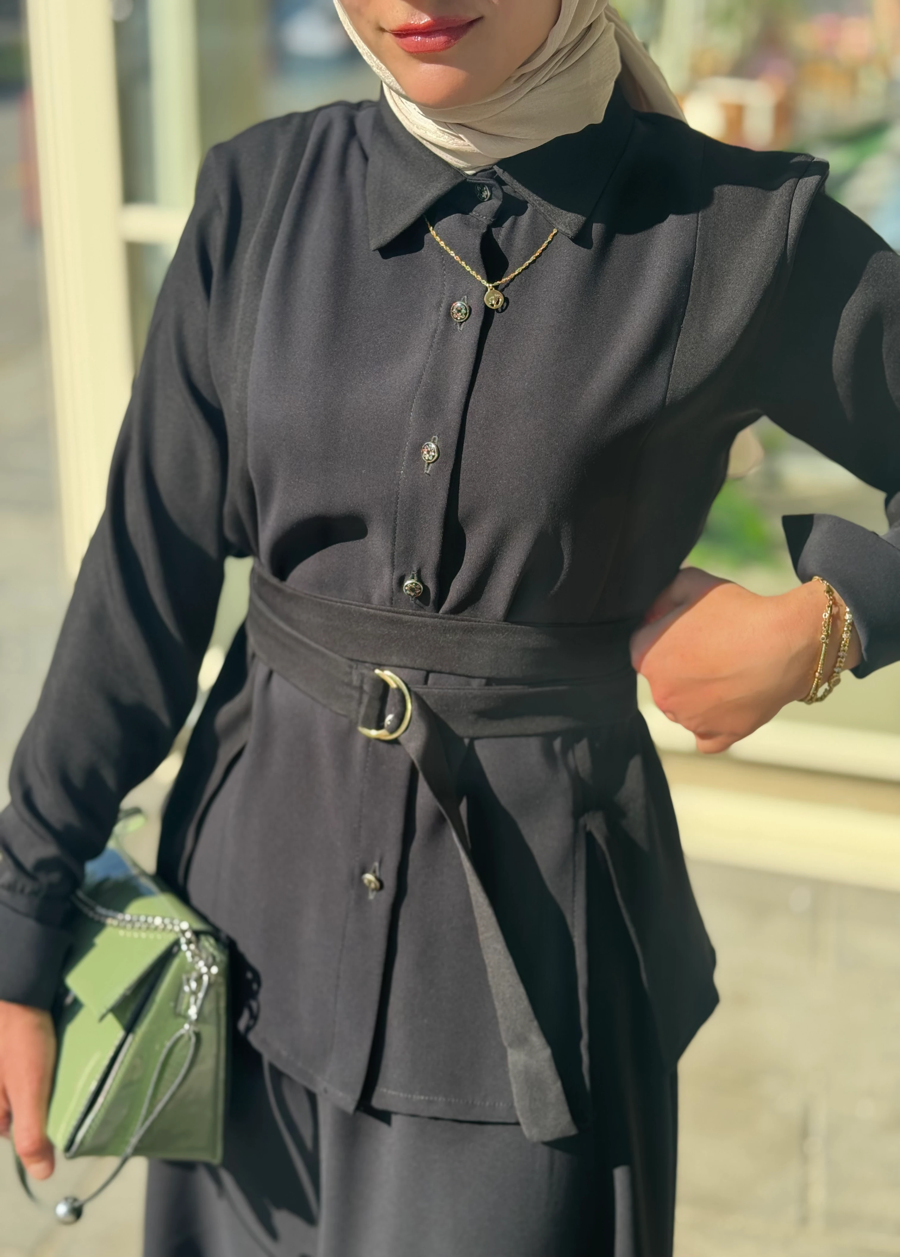 Mira – Siyah Etek Takım