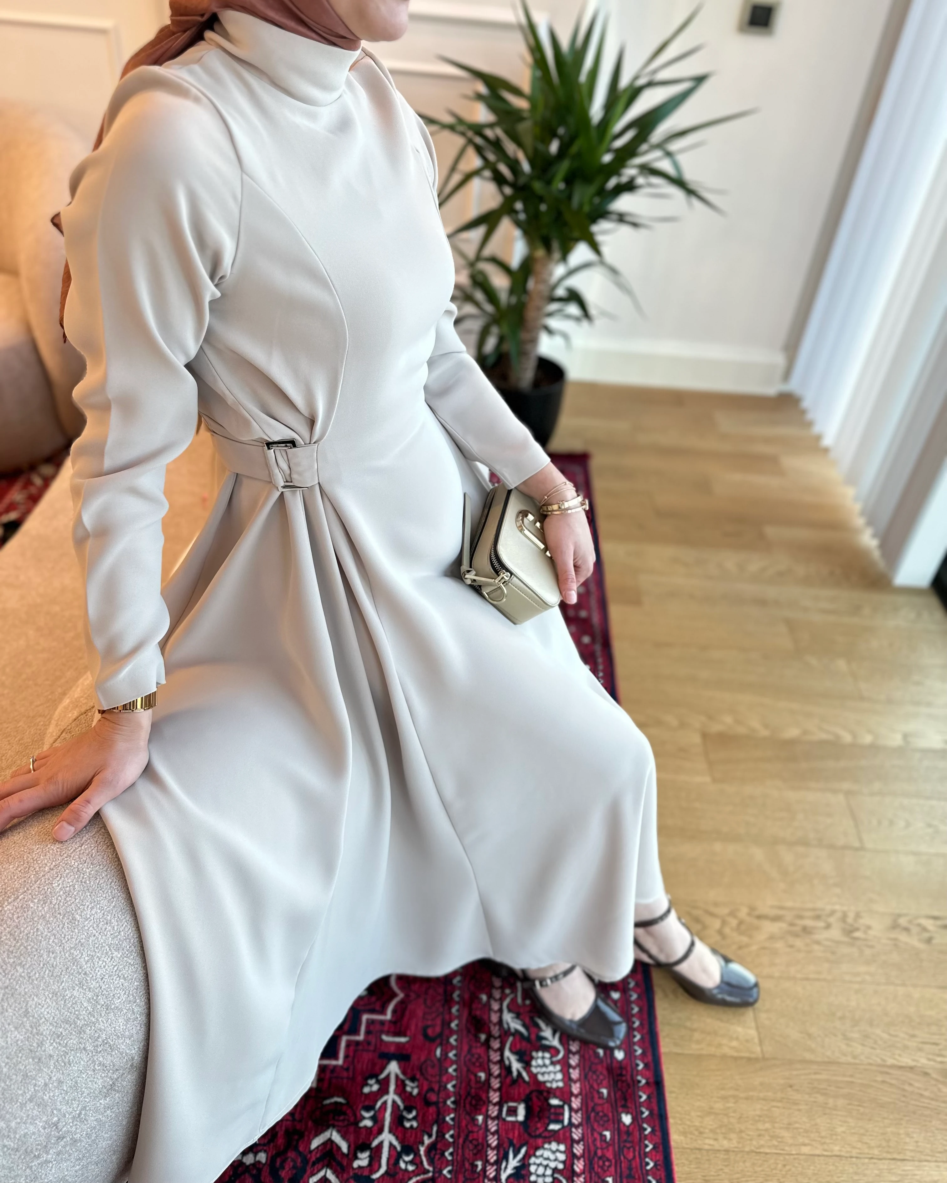 Soiree -Krem Tokalı Elbise