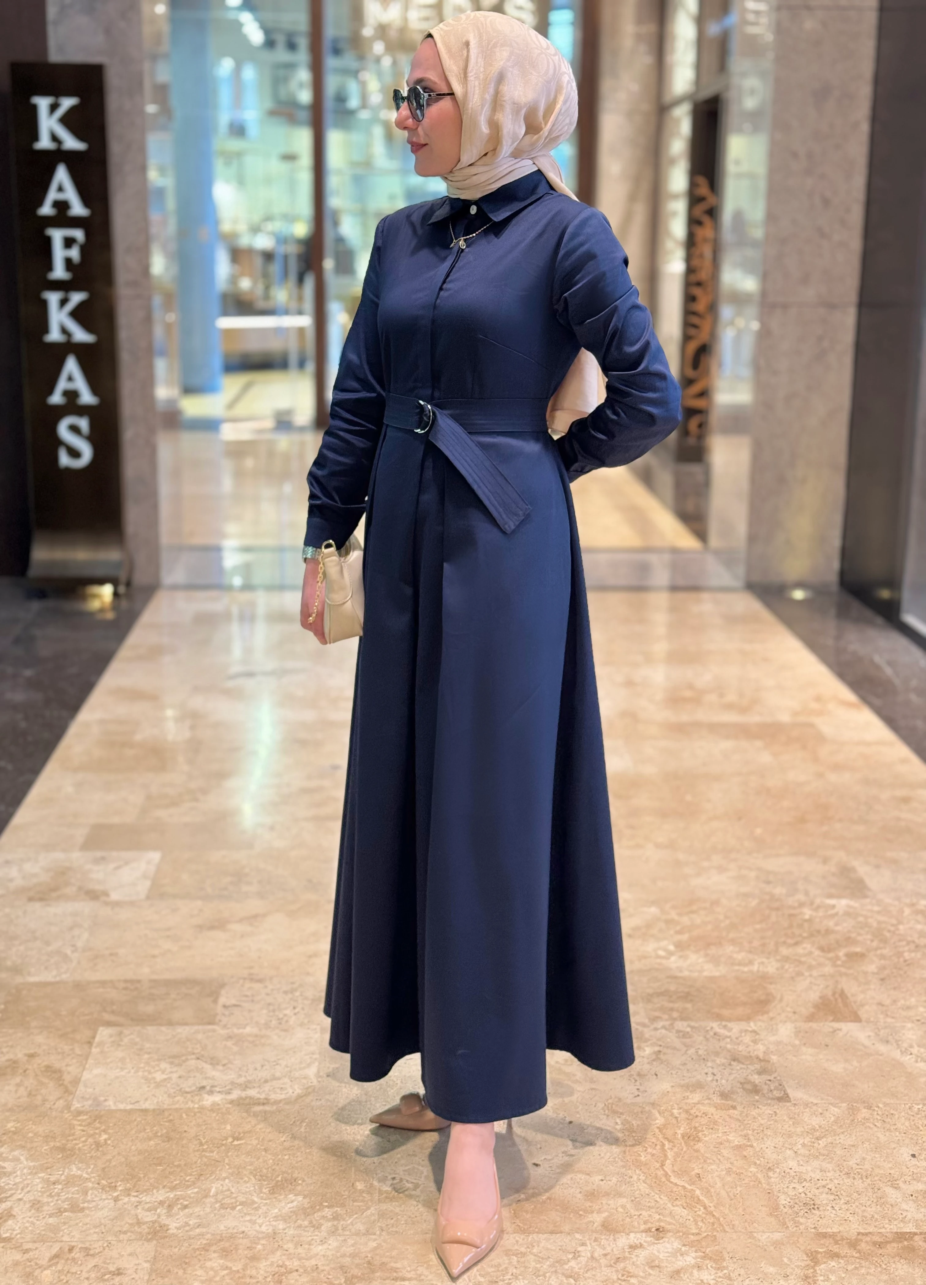 Charme – Lacivert Cepli Elbise