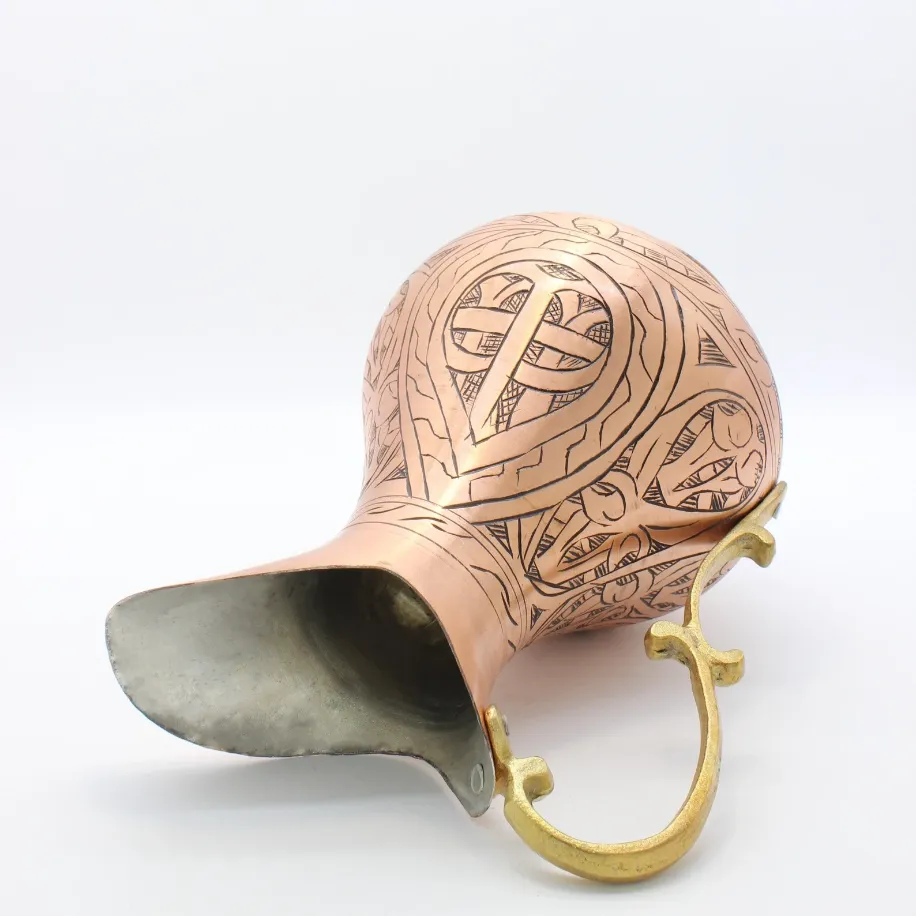 El İşleme %100 Bakır Sürahi – Gaziantep El İşçiliği | 1.2 Litre | Kalaylı İç Yüzey