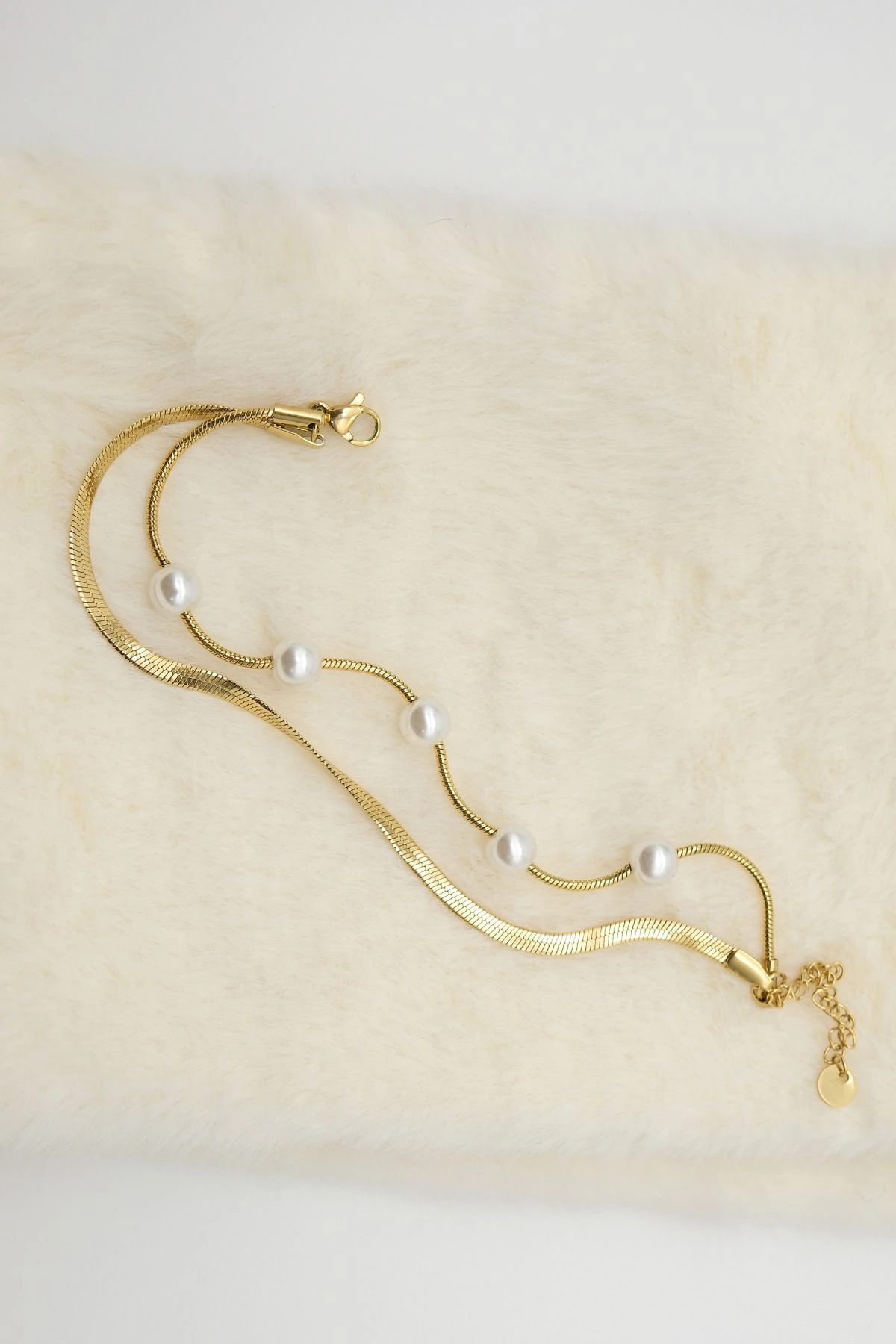 Gold Renk 2'li zincir Beyaz Boncuk Detay Bileklik