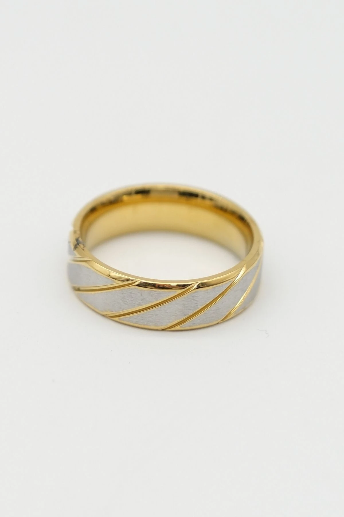 Şeritli Çelik Alyans