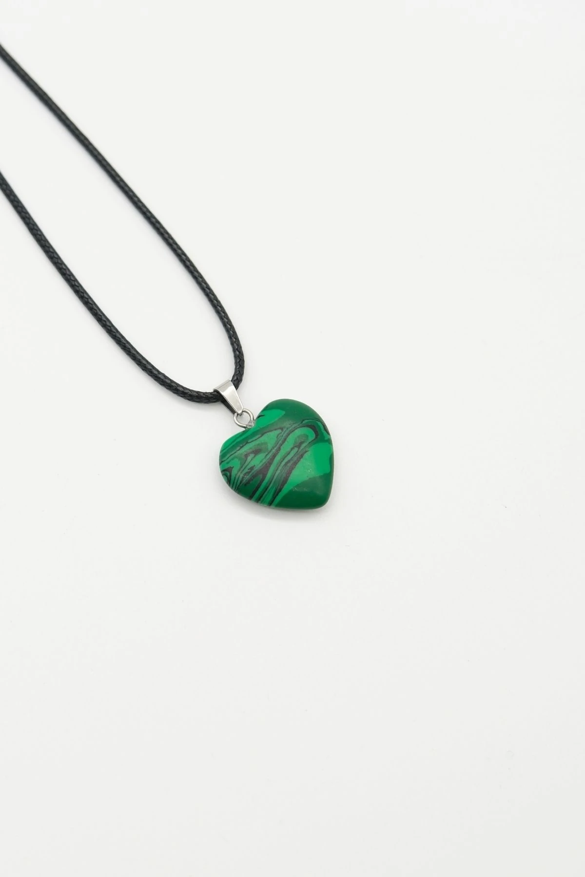 Kalp Model Malahit Doğaltaş Kolye