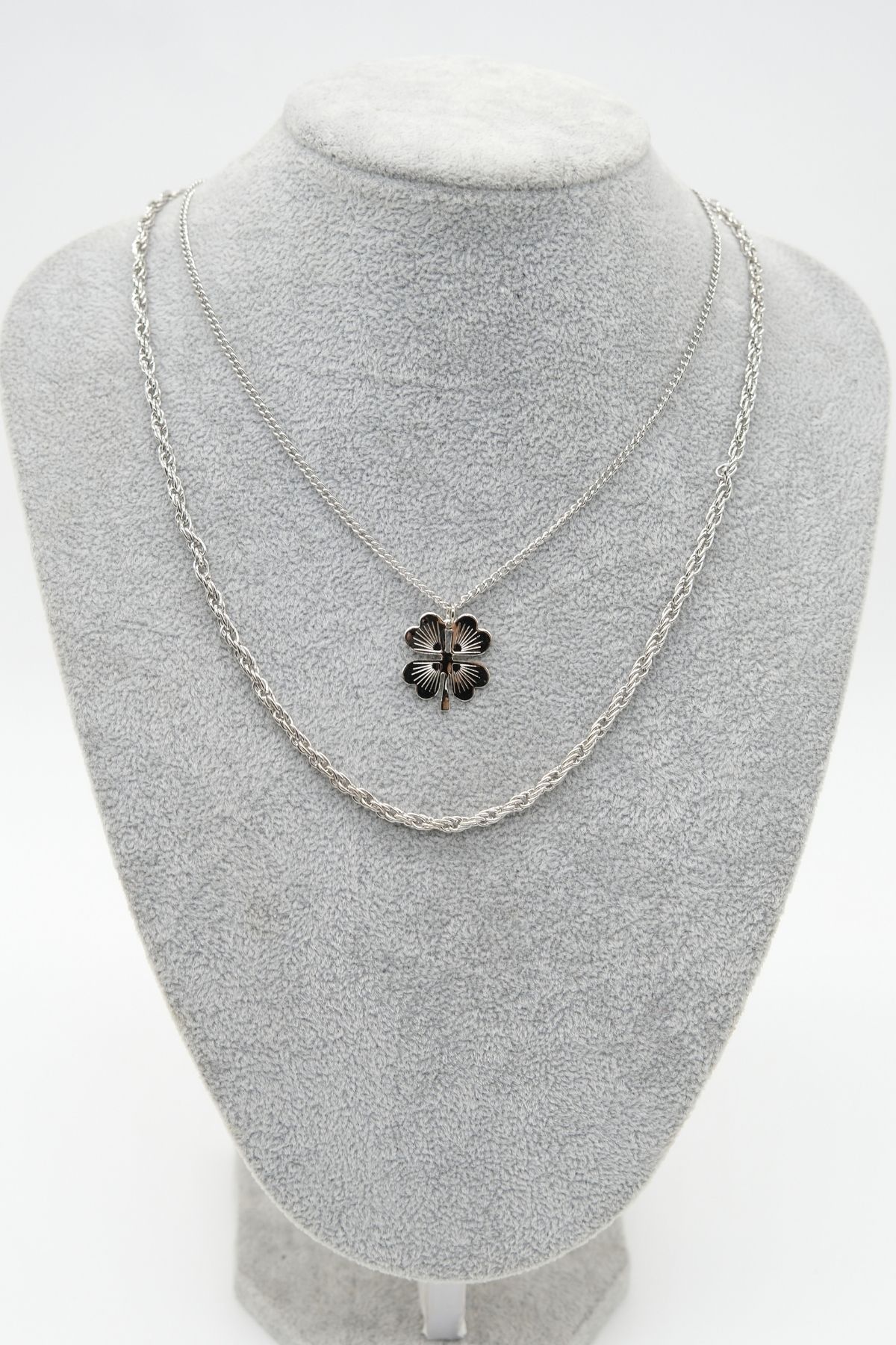 İkili Zincir Model Yonca Kolye