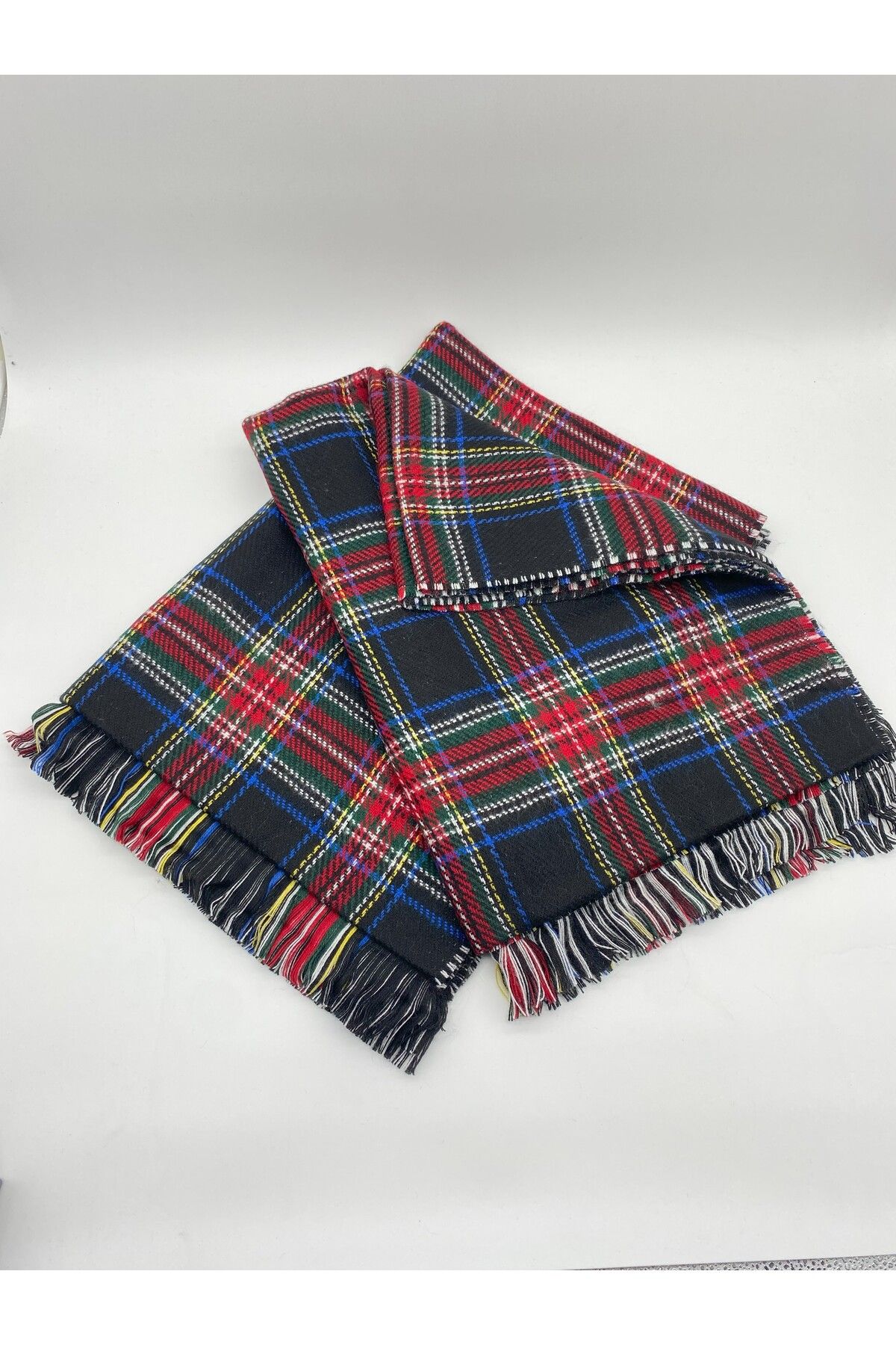 Siyah Kırmızı Çizgi Desen Şal