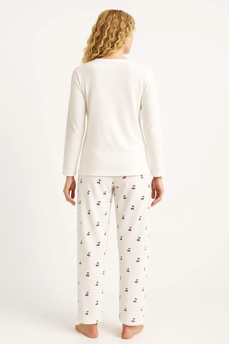 Kiraz Desenli Kaşkorse Pijama Takımı