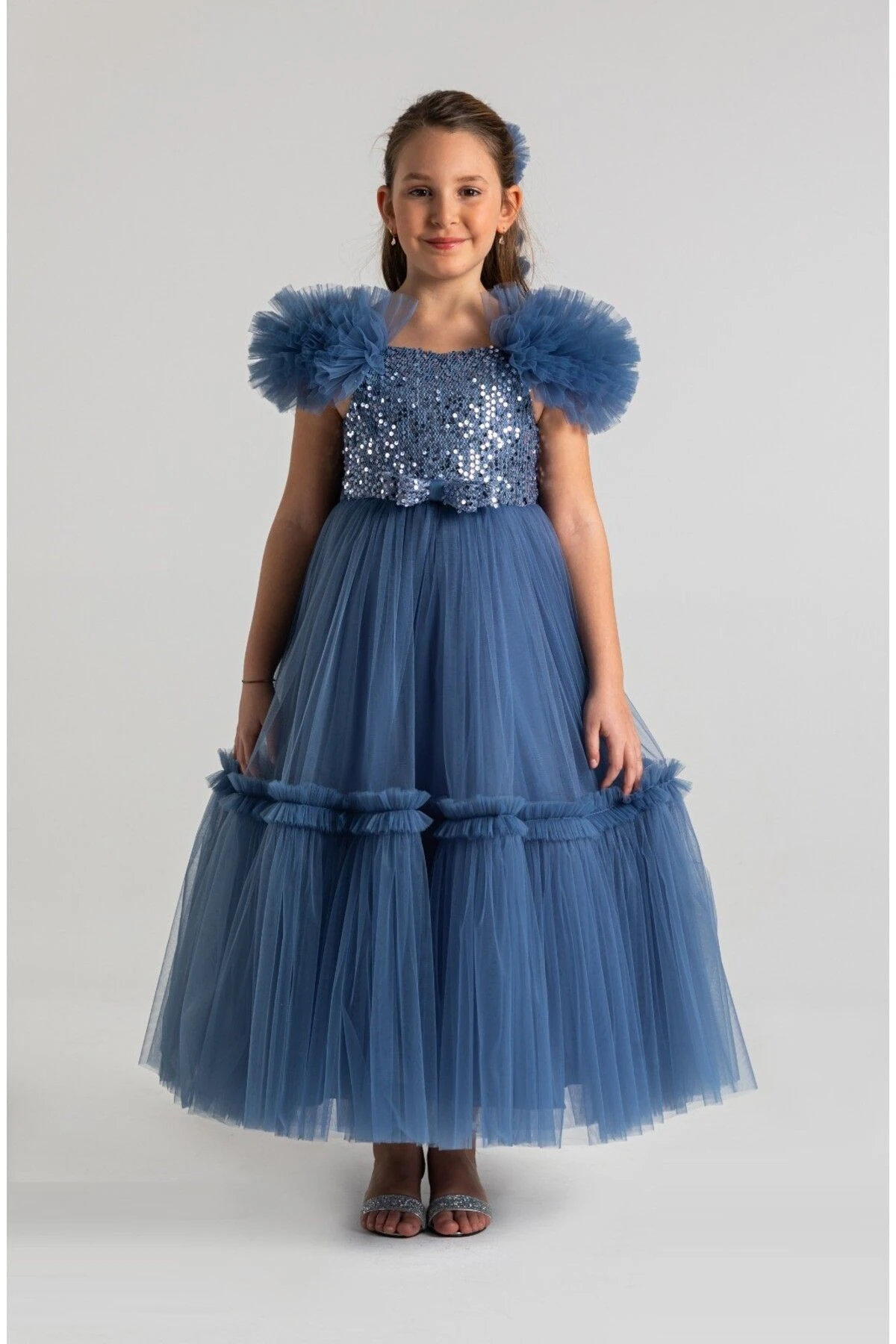 Omuz Detaylı Kız Çocuk Abiye Elbise