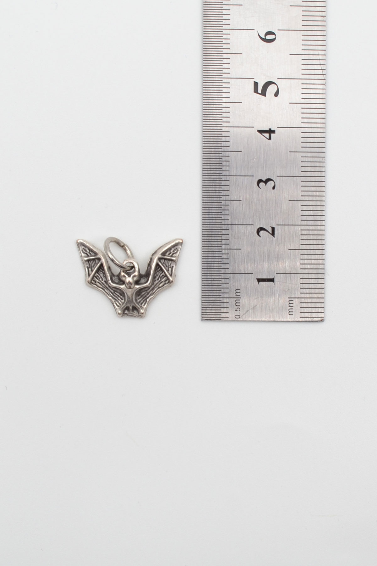 Minimal Gotik Yarasa Kolye - Gümüş ( Silver ) Renk - 60 cm Örme Zincir Kolye
