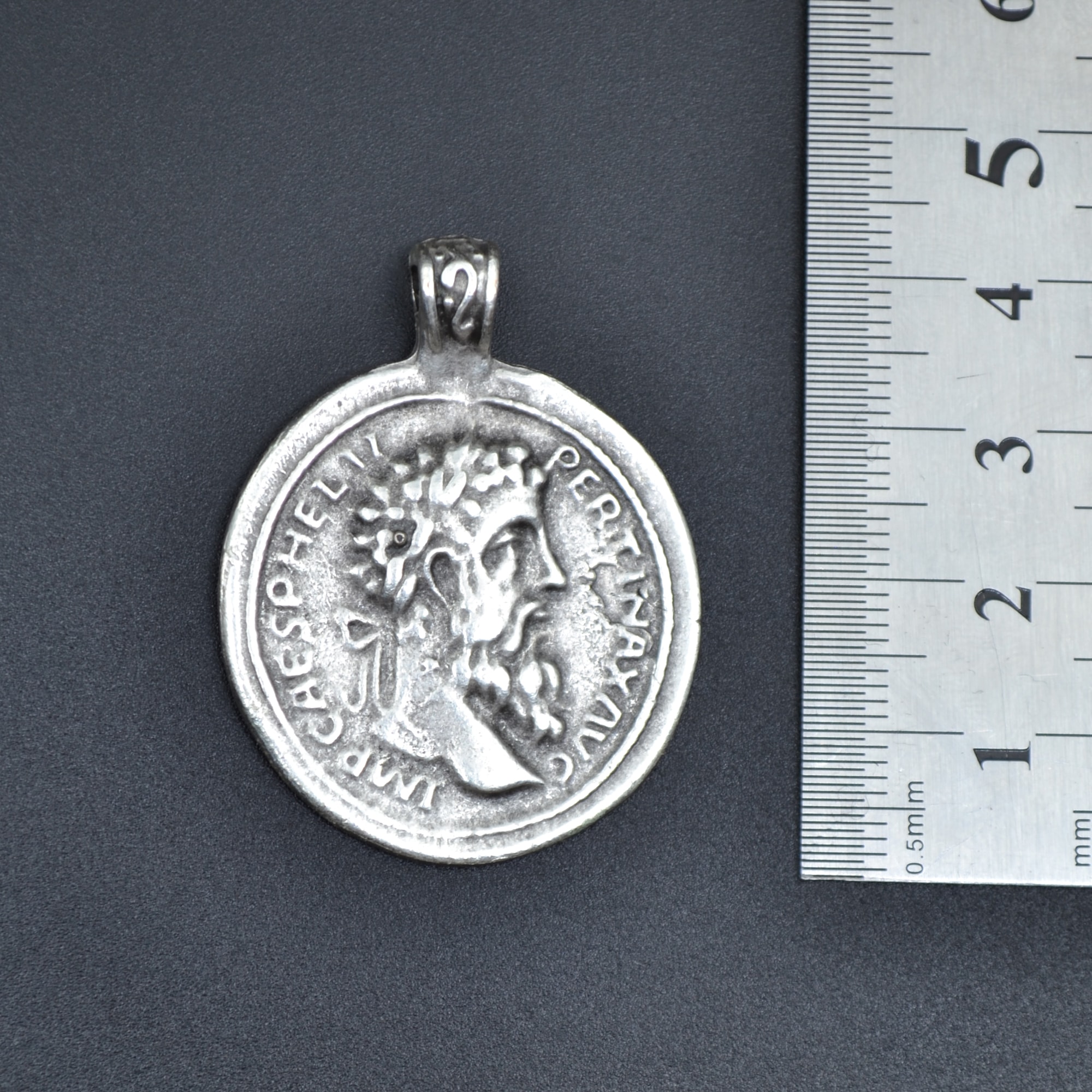 Roma Parası Sikke Kolye - Gümüş ( Silver ) Renk - 60 cm Düz Ezme Zincir Kolye