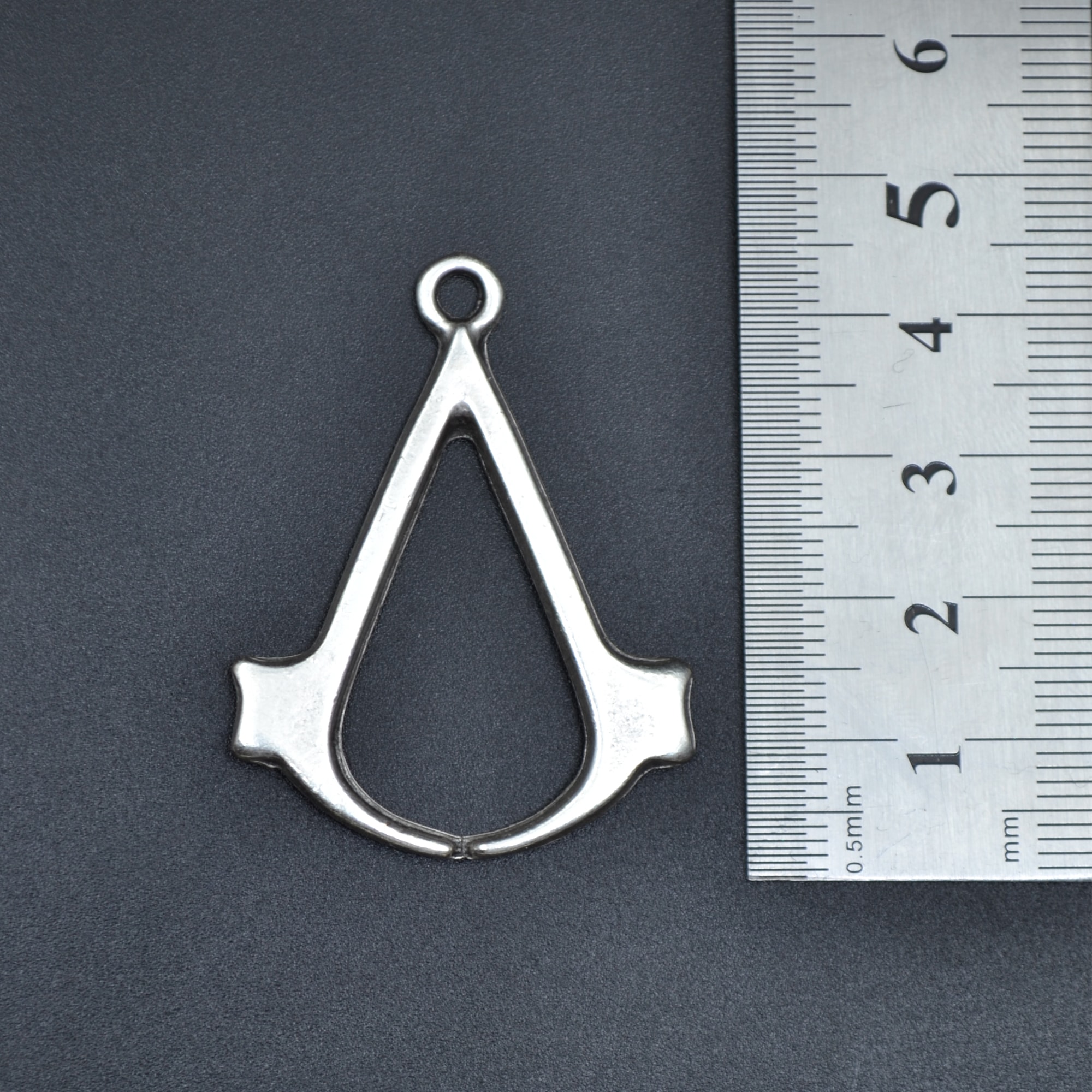 Assassin's Creed Kolye - Gümüş ( Silver ) Renk - 60 cm Düz Ezme Zincir Kolye