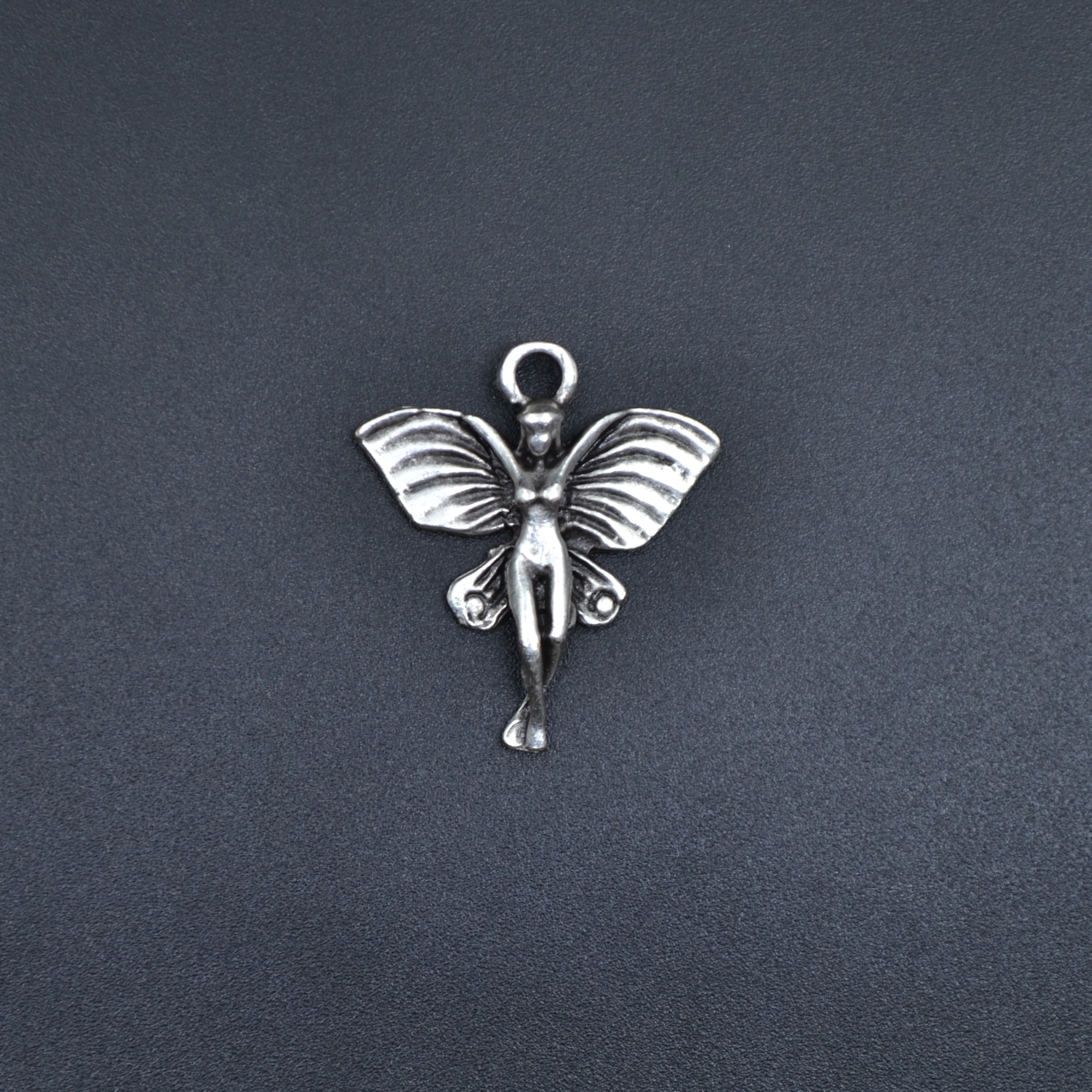 Minimal Kelebek Kanatlı Peri Kolye - Gümüş ( Silver ) Renk - 60 cm Deri İp Kolye