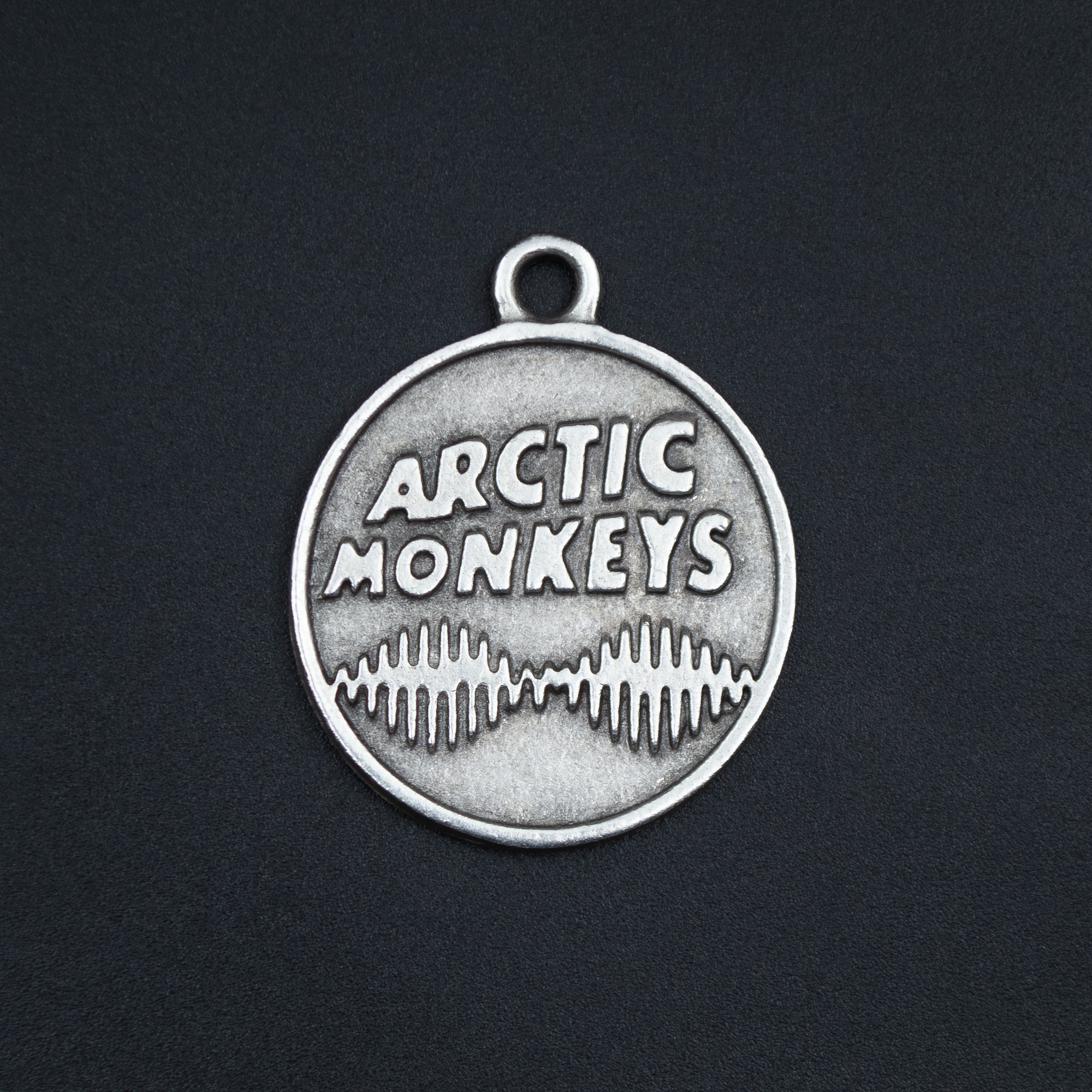 Arctic Monkeys Kolye - Gümüş ( Silver ) Renk - 60 cm Deri İp Kolye