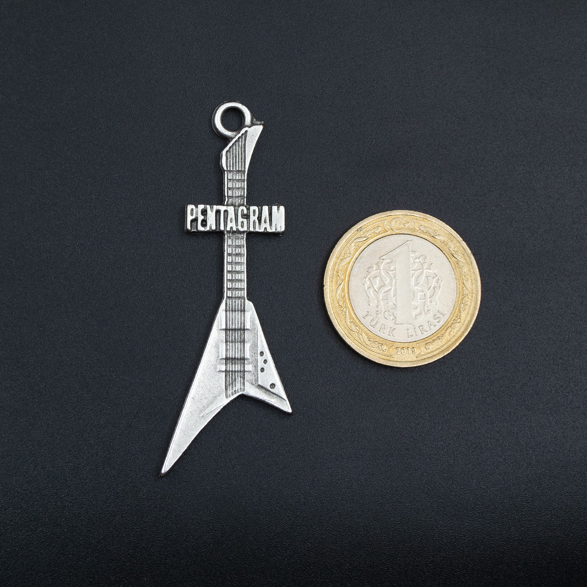 Pentagram Elektro Gitar Kolye - Gümüş ( Silver ) Renk - 60 cm Deri İp Kolye