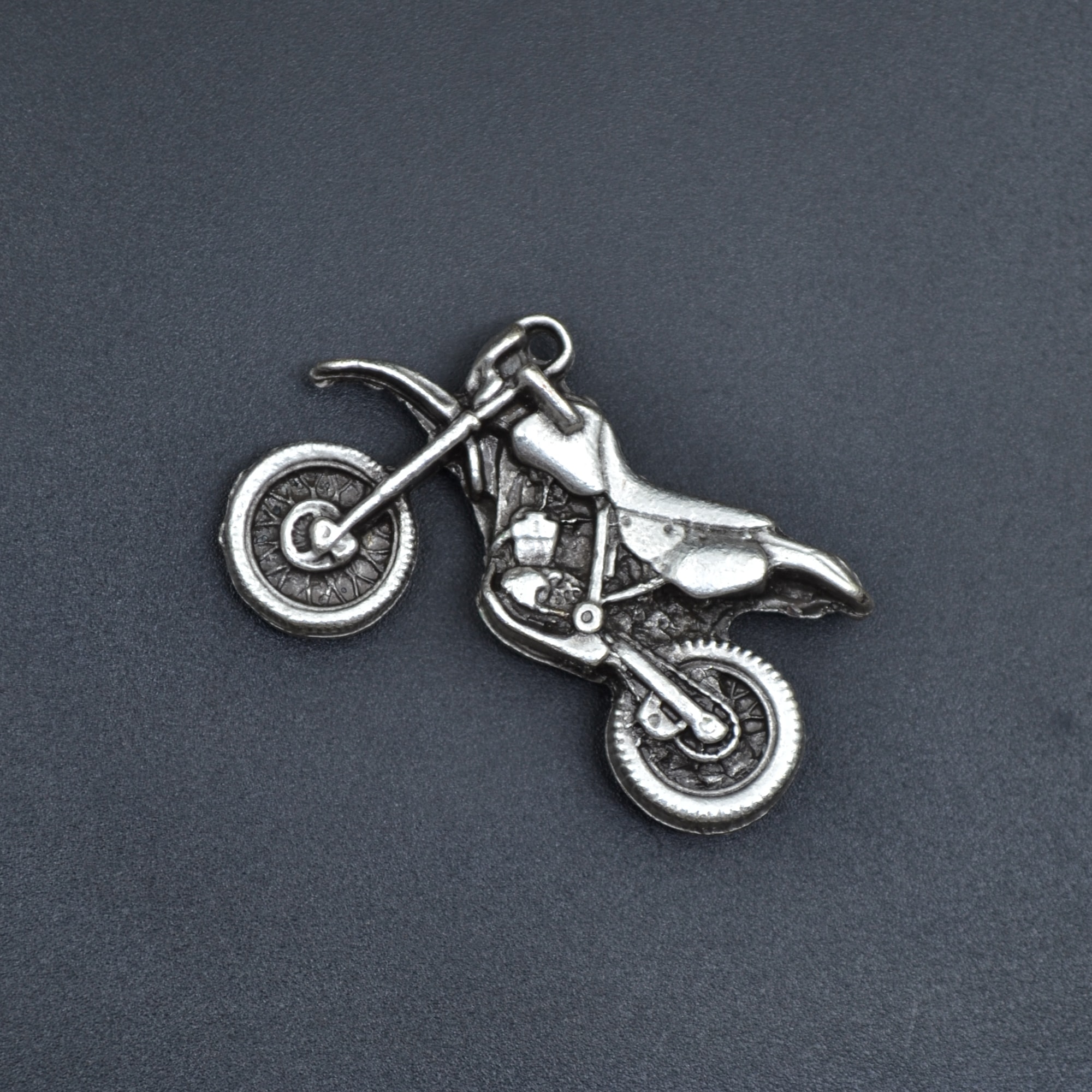 Cross Motor Kolye Ucu - Gümüş ( Silver ) Renk