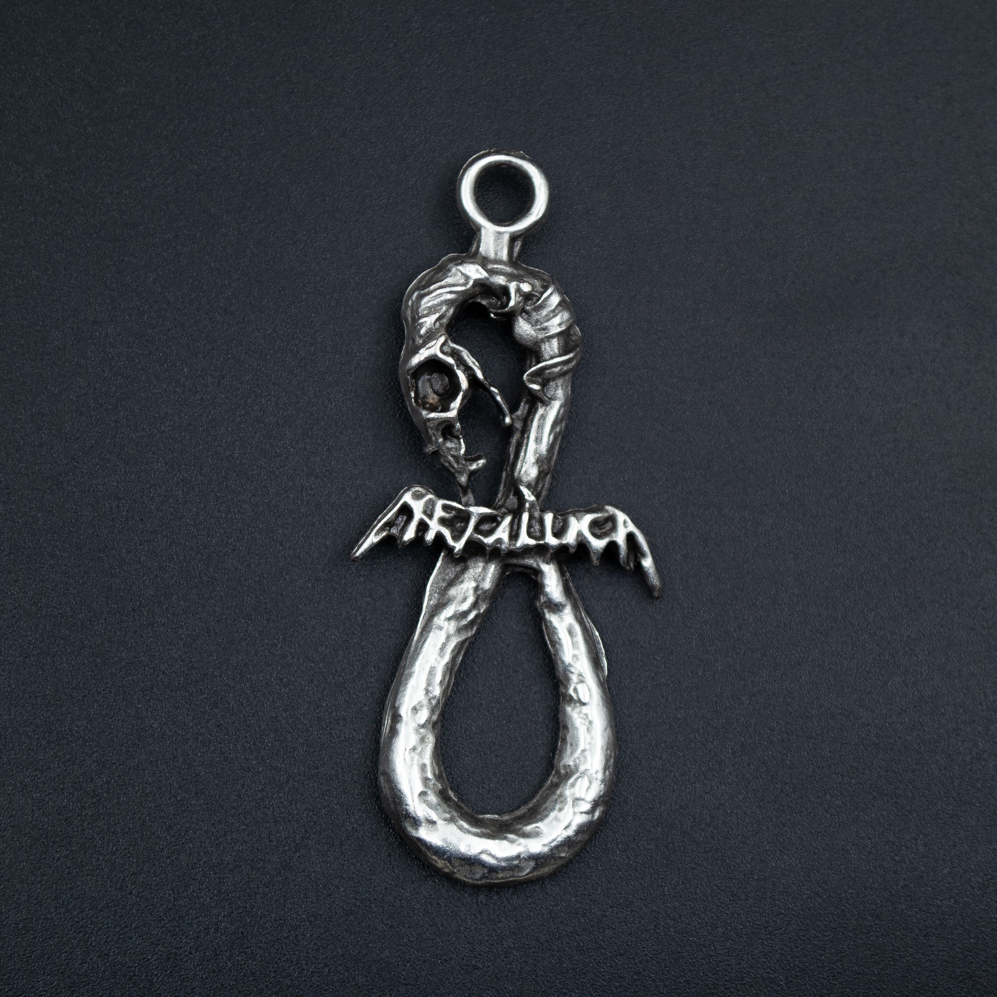 Metallica Kolye - Gümüş ( Silver ) Renk - 60 cm Deri İp Kolye