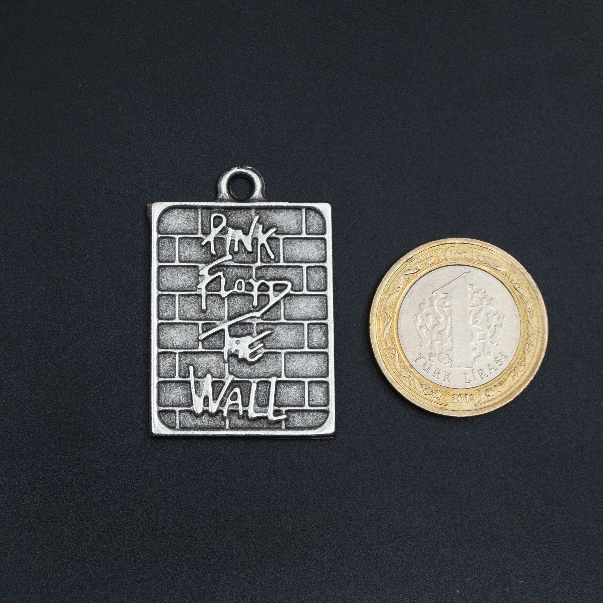 Pink Floyd The Wall Kolye - Gümüş ( Silver ) Renk - 60 cm Örme Zincir Kolye