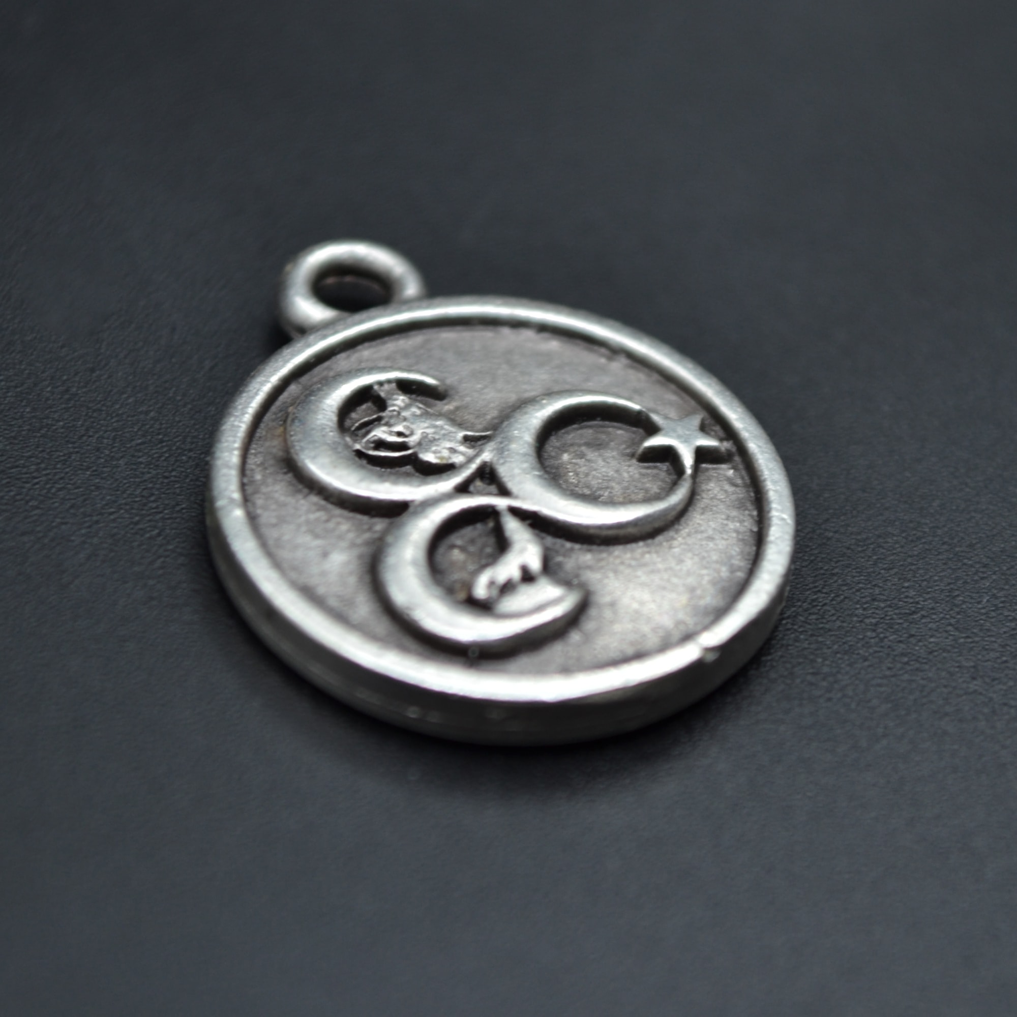 3 Hilal - Ay Yıldız - Kurt- Tuğra Kolye - Gümüş ( Silver ) Renk - 60 cm Deri İp Kolye