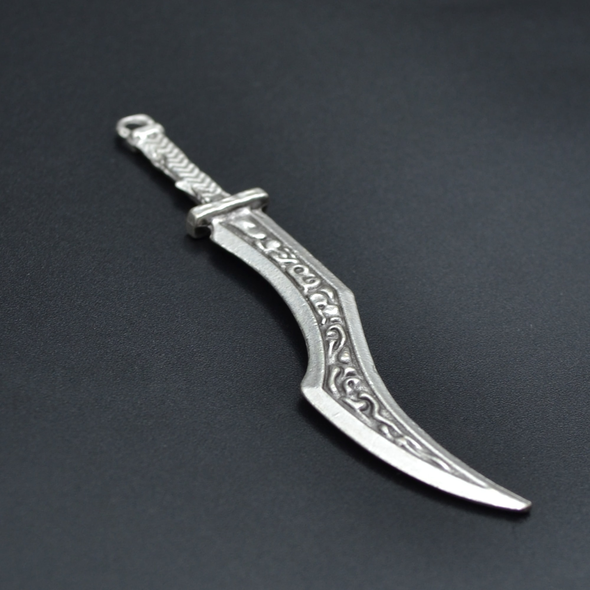 Kılıç Kolye - Gümüş ( Silver ) Renk - 60 cm Düz Ezme Zincir Kolye
