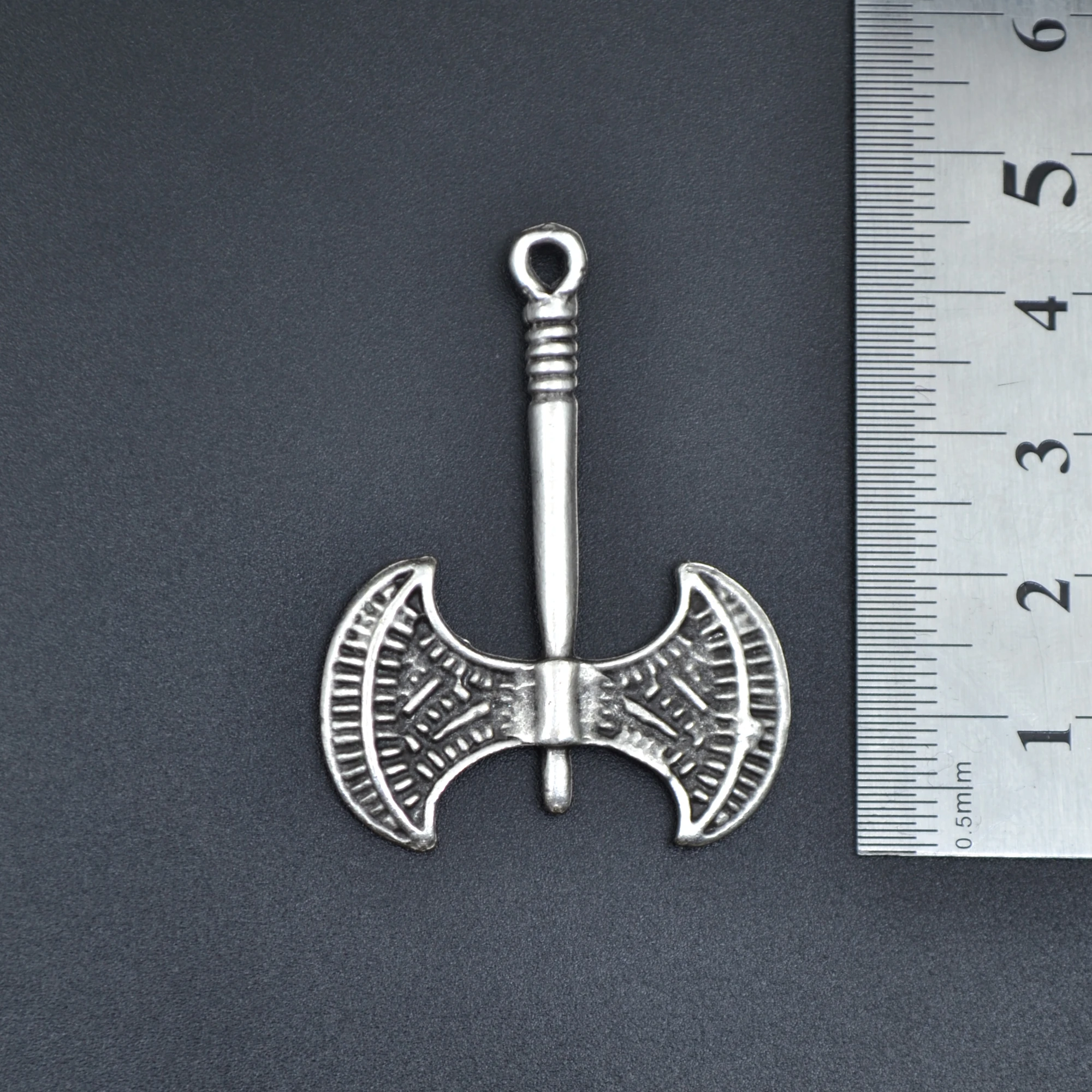 Çift Taraflı Balta Kolye Ucu - Gümüş ( Silver ) Renk