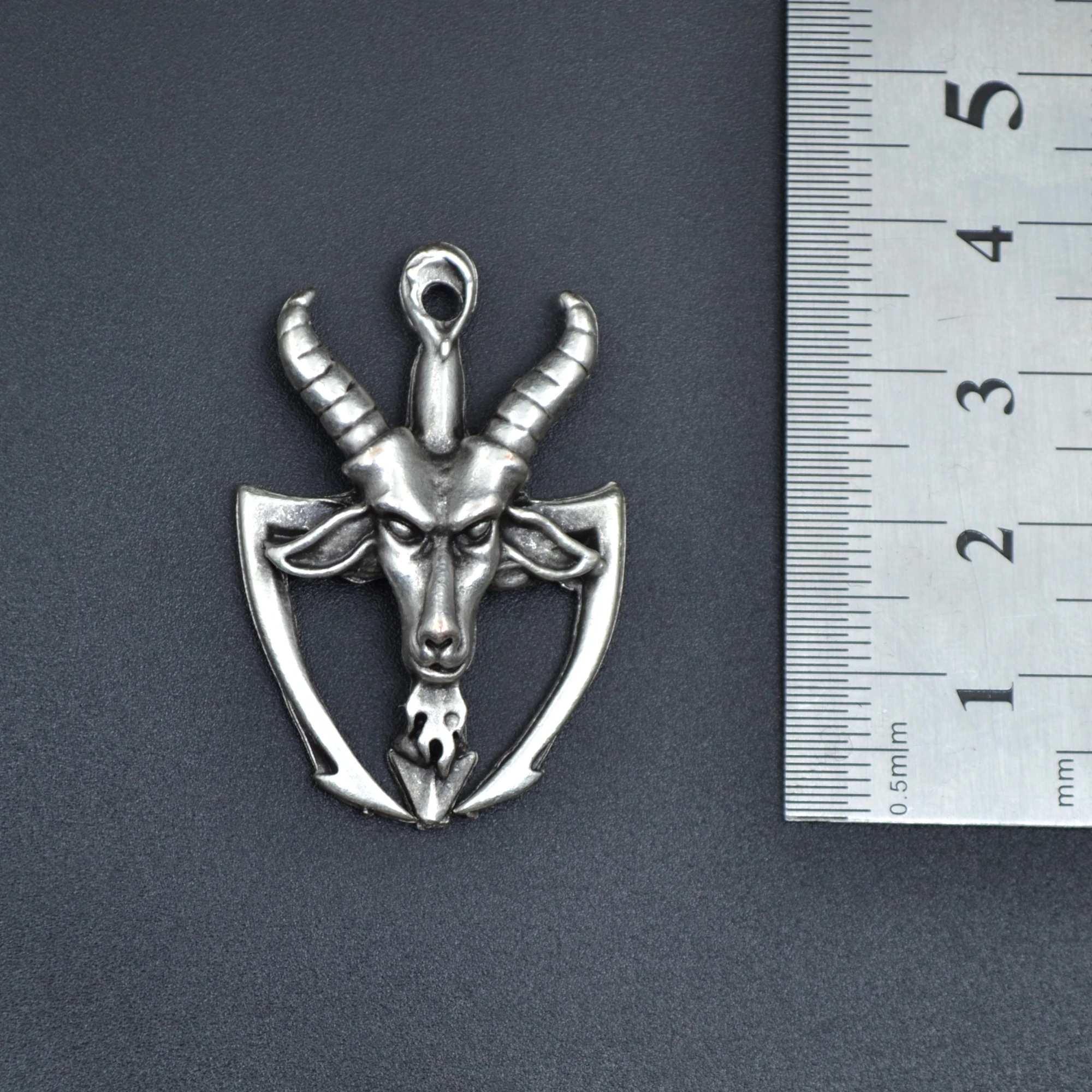 Pagan - Keçi Şeytan Kolye - Gümüş ( Silver ) Renk - 60 cm Deri İp Kolye