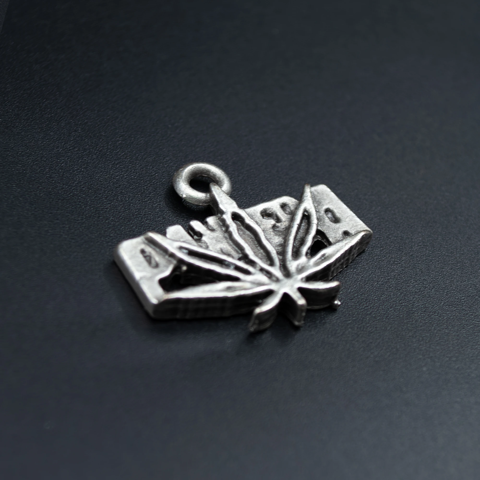 Pantera Kolye Ucu - Gümüş ( Silver ) Renk