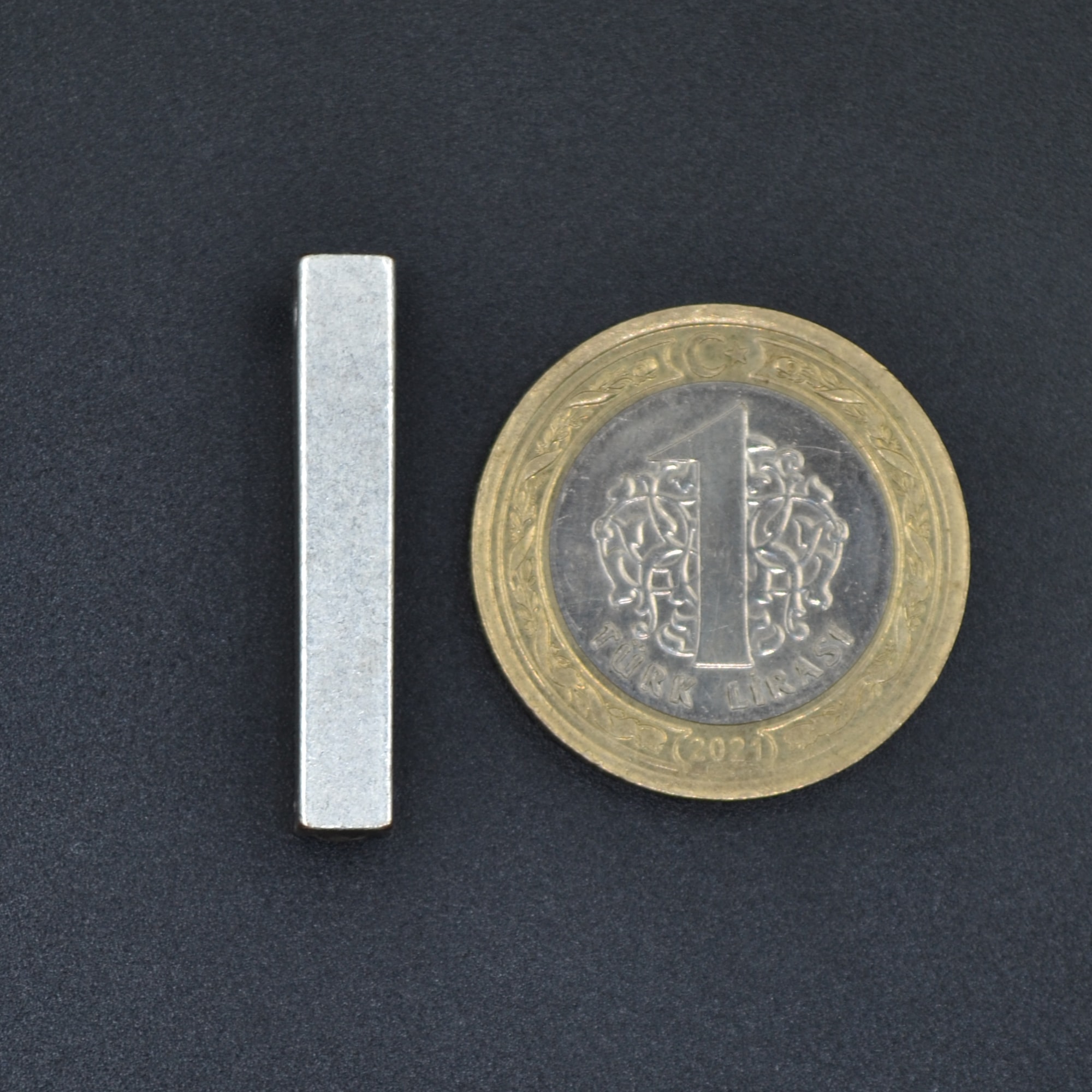 Kısa Çubuk - Prizma Kolye Ucu - Gümüş ( Silver ) Renk