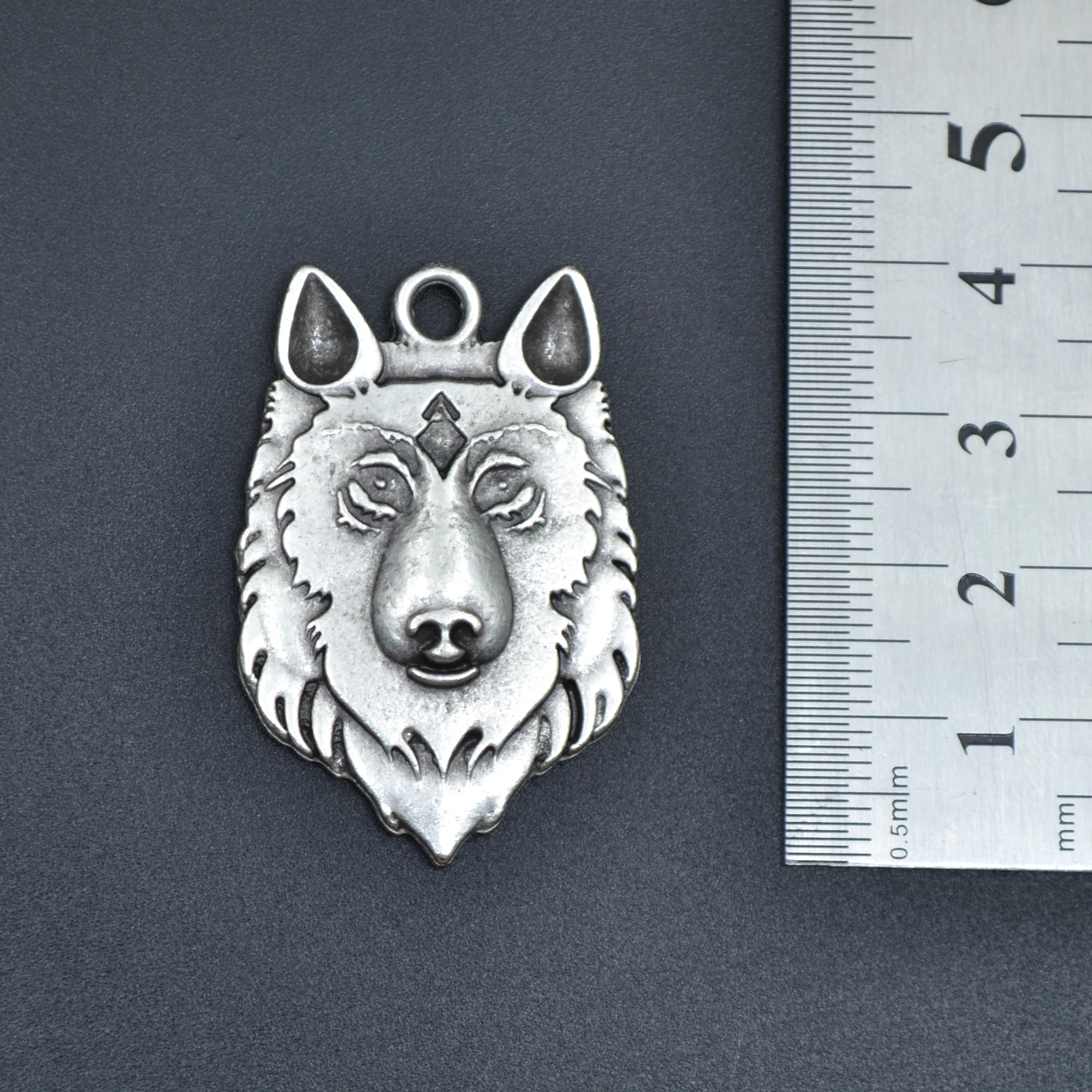 Kurt Kolye Ucu - Gümüş ( Silver ) Renk