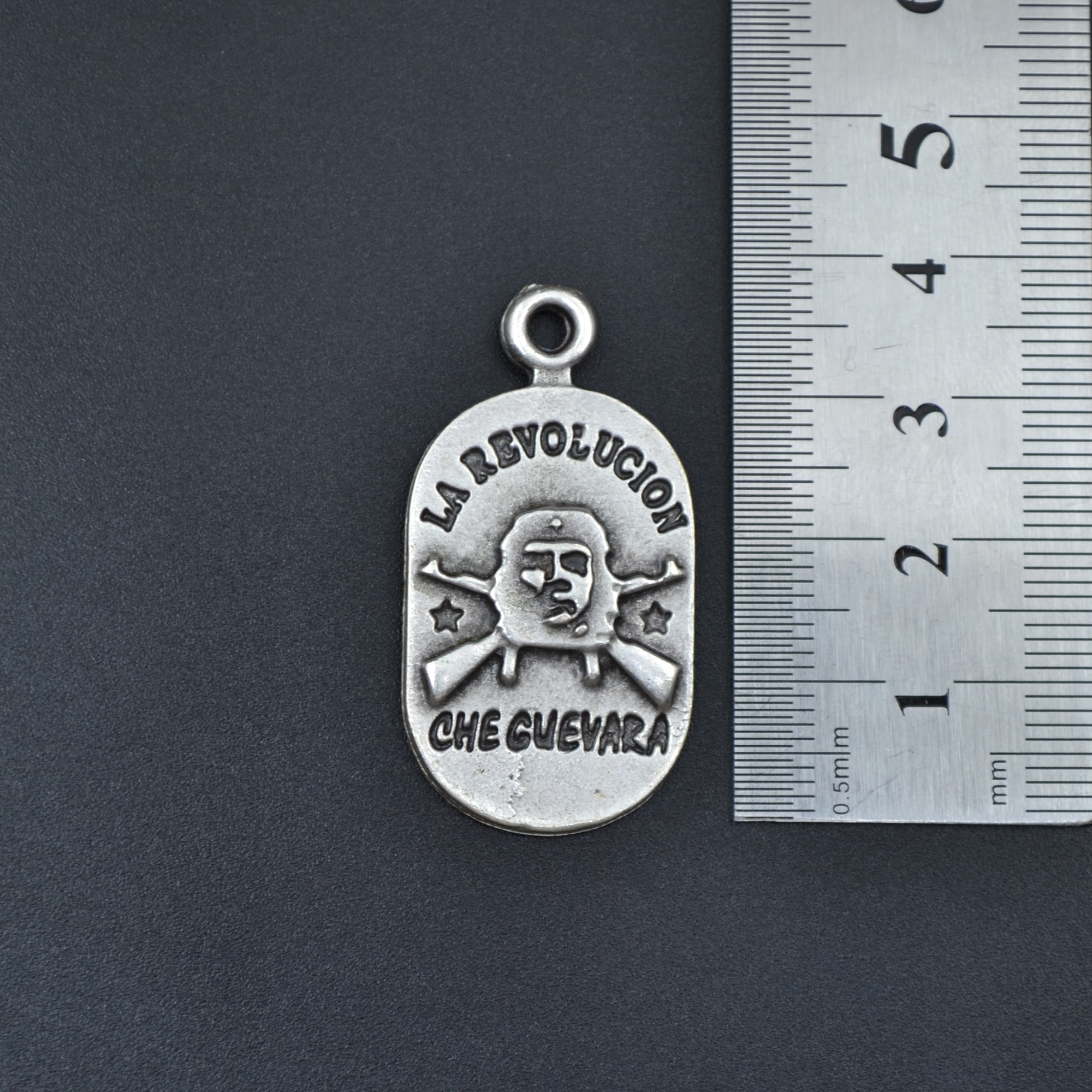 Devrim - Che Guevara - La Revolucion Kolye - Gümüş ( Silver ) Renk - 60 cm Örme Zincir Kolye
