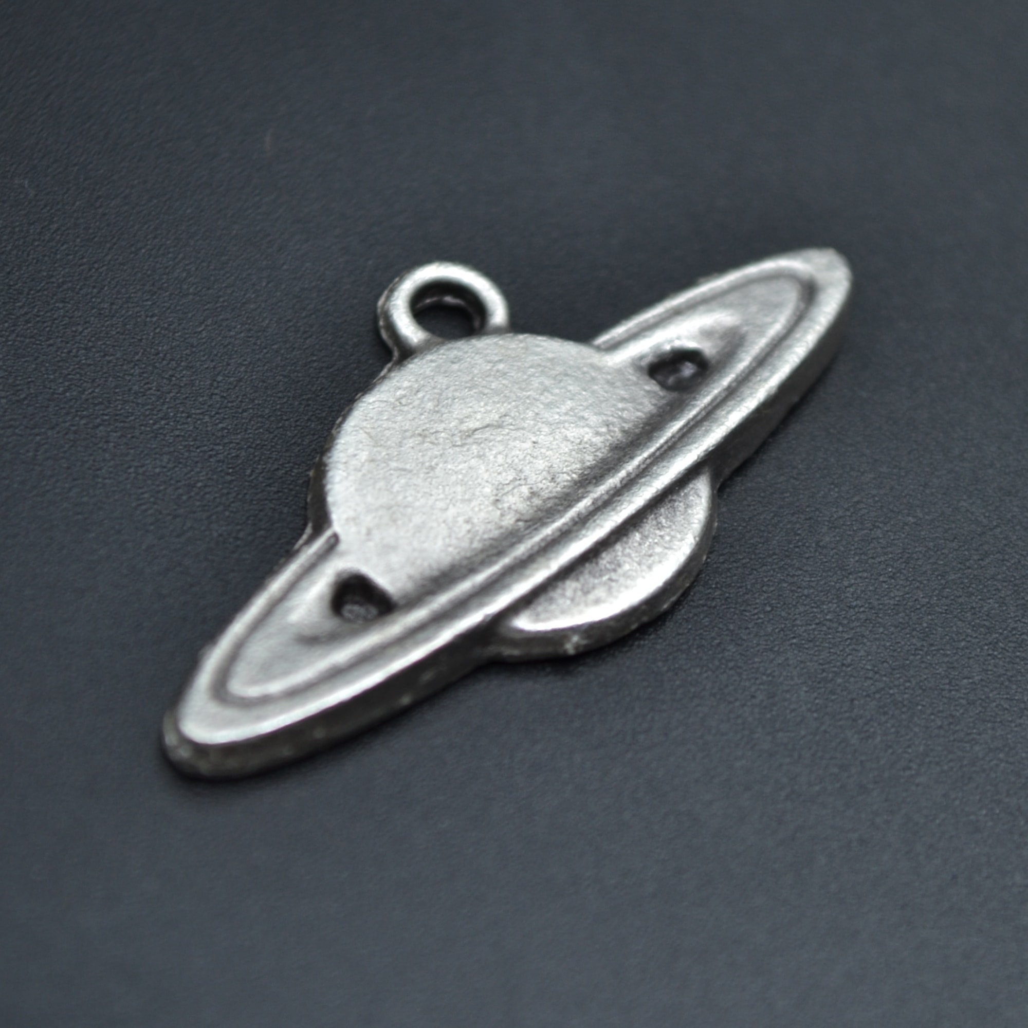 Gezegen - Satürn Kolye - Gümüş ( Silver ) Renk - 60 cm Deri İp Kolye
