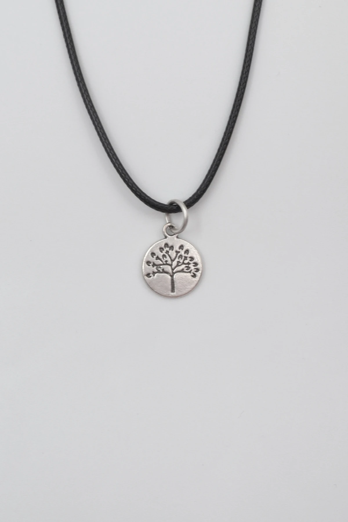 Yuvarlak Hayat Ağacı Siyah Deri İp Kolye - Antik Gümüş Kaplama - Kadın Erkek - 60 cm
