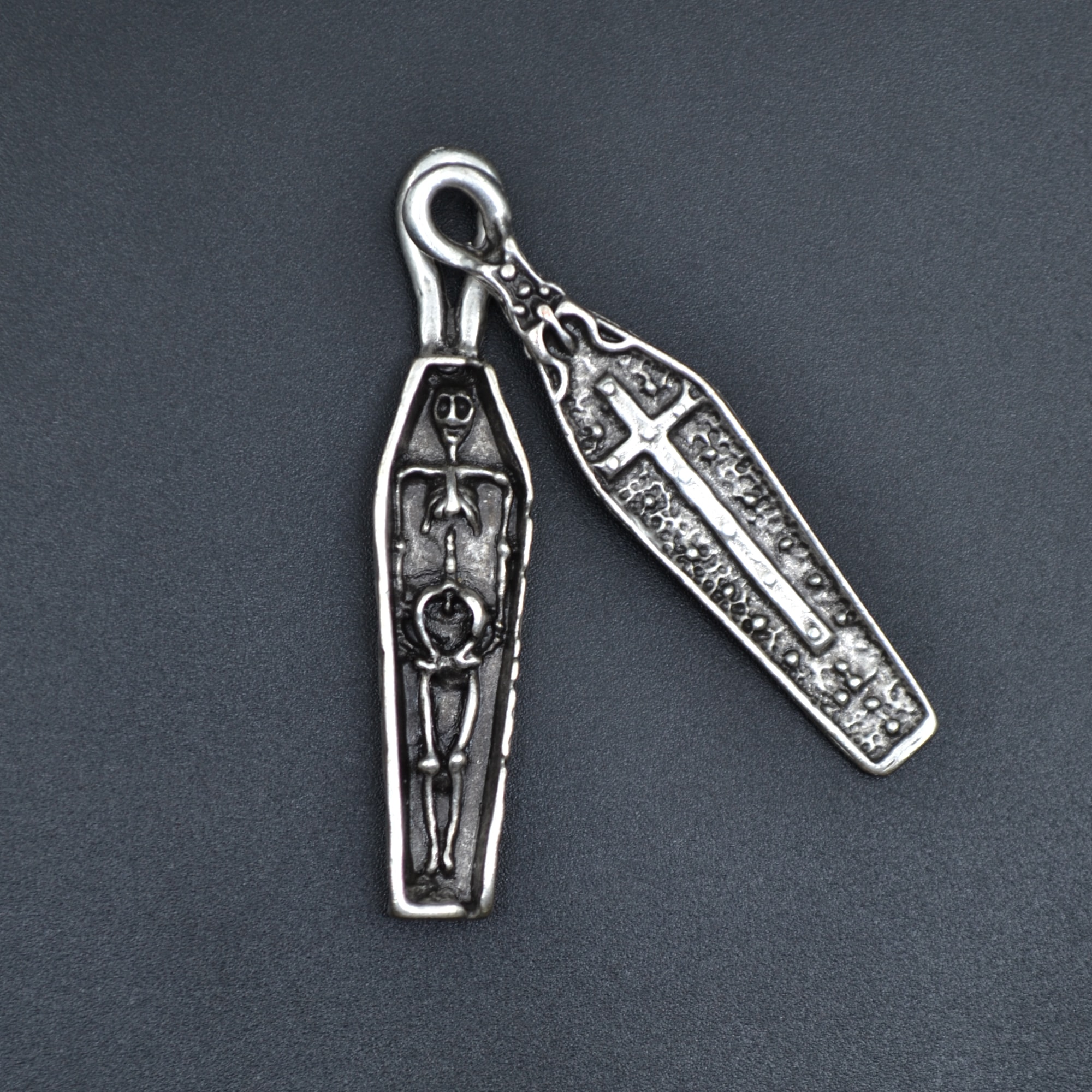 Haç İşlemeli Tabut Kolye - Gümüş ( Silver ) Renk - 60 cm Düz Ezme Zincir Kolye