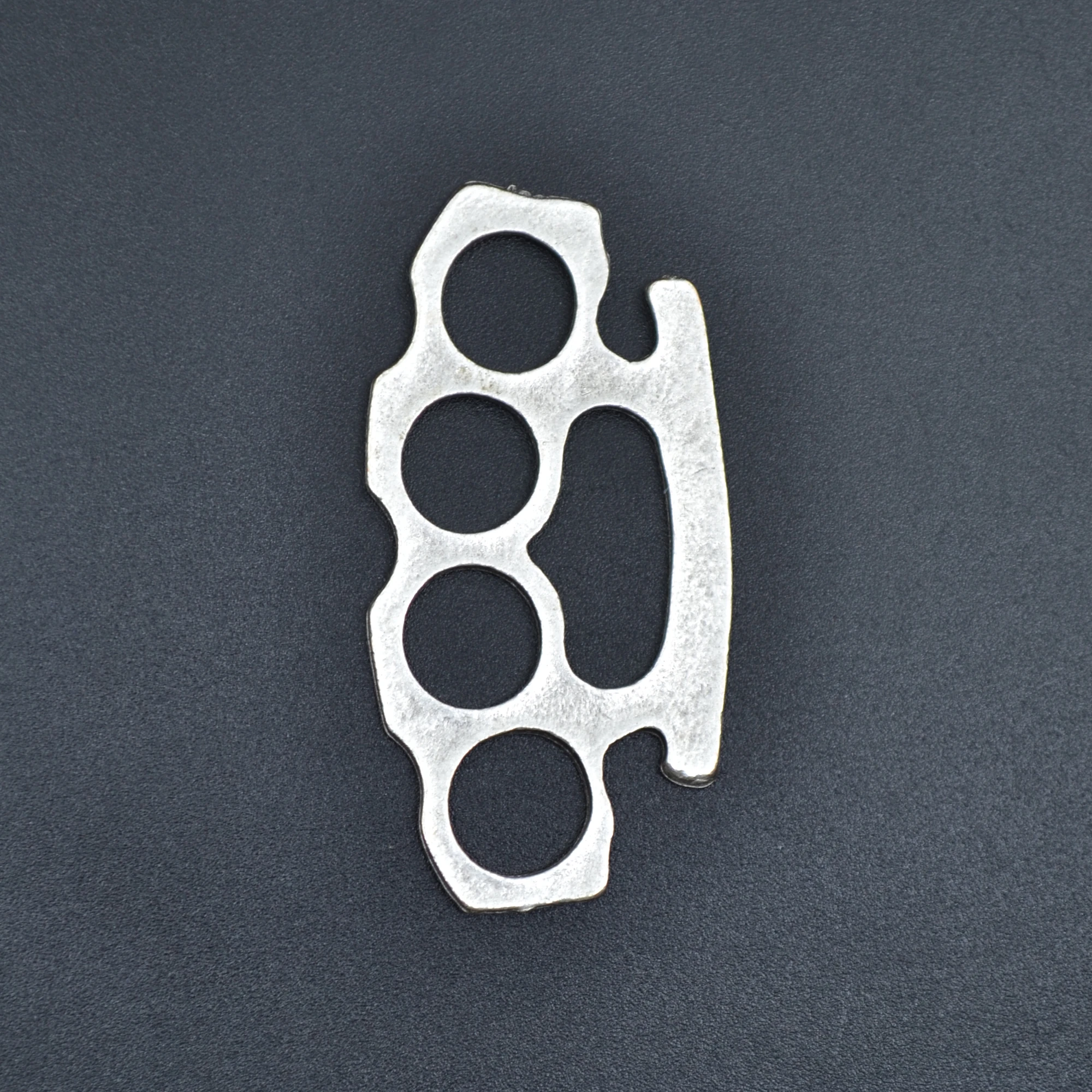 Muşta Kolye - Gümüş ( Silver ) Renk - 60 cm Düz Ezme Zincir Kolye