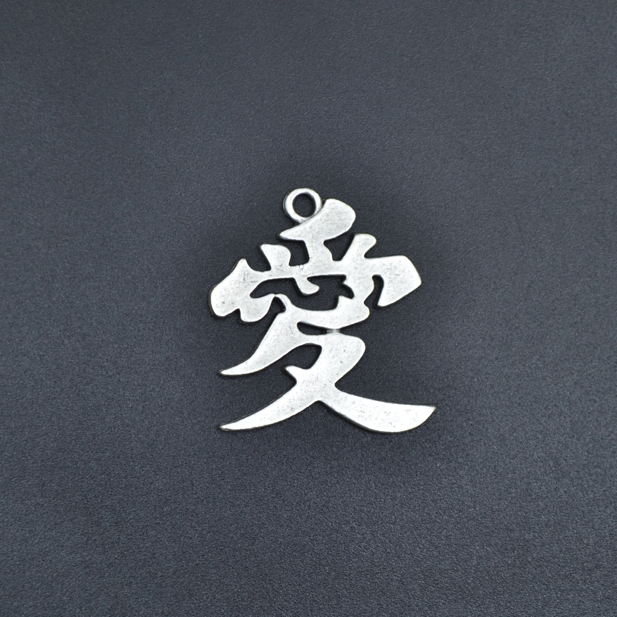 Çin Aşk Sembolü Kolye - Gümüş ( Silver ) Renk - 60 cm Deri İp Kolye