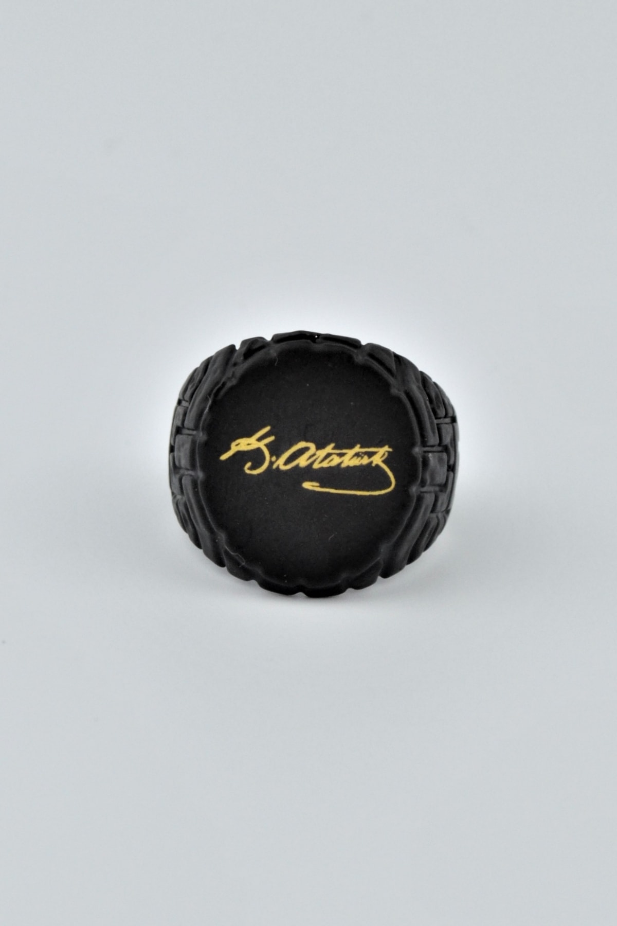 Atatürk İmzalı Yuvarlak Mat Siyah Ayarlamalı Erkek Yüzük