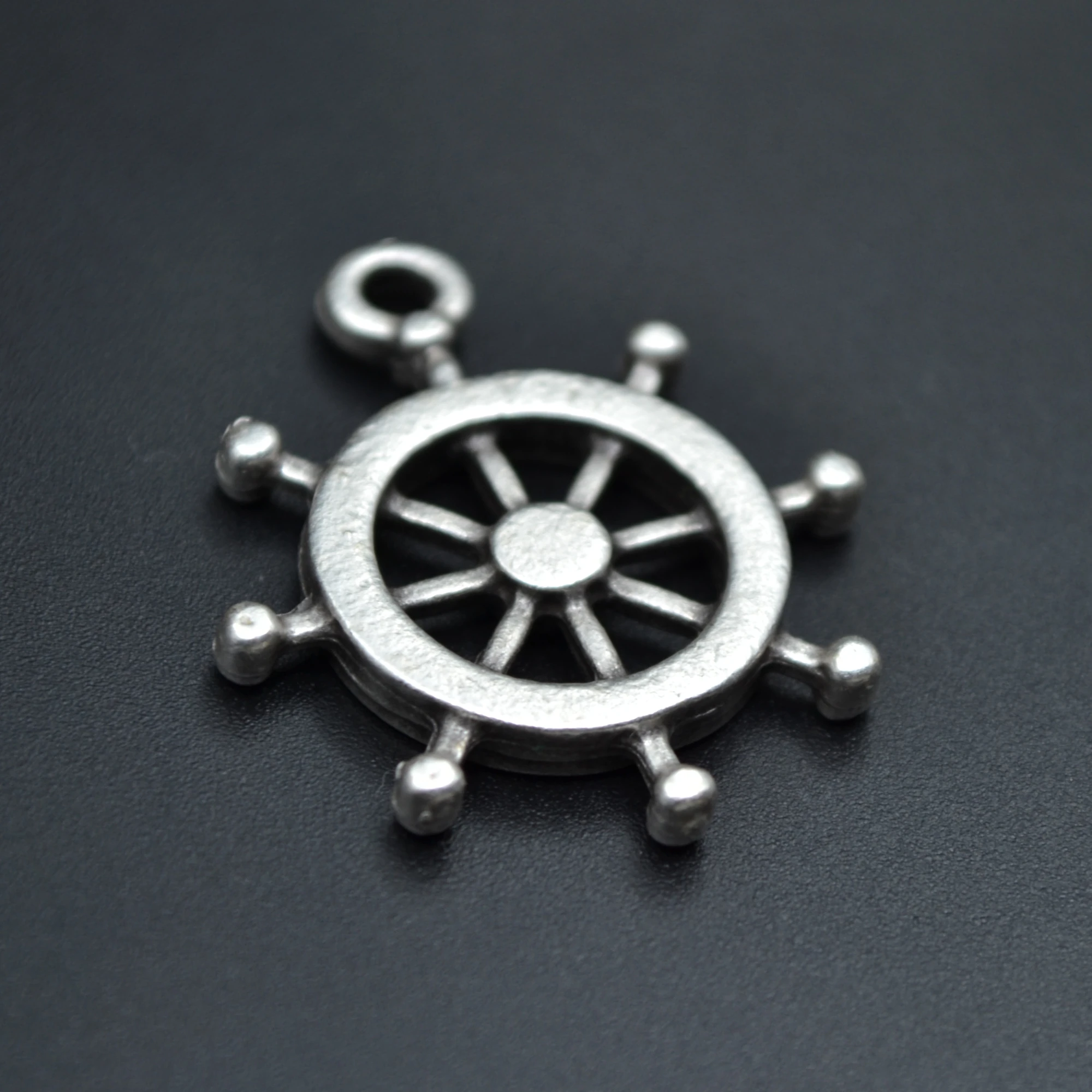 Dümen Kolye - Gümüş ( Silver ) Renk - 60 cm Deri İp Kolye