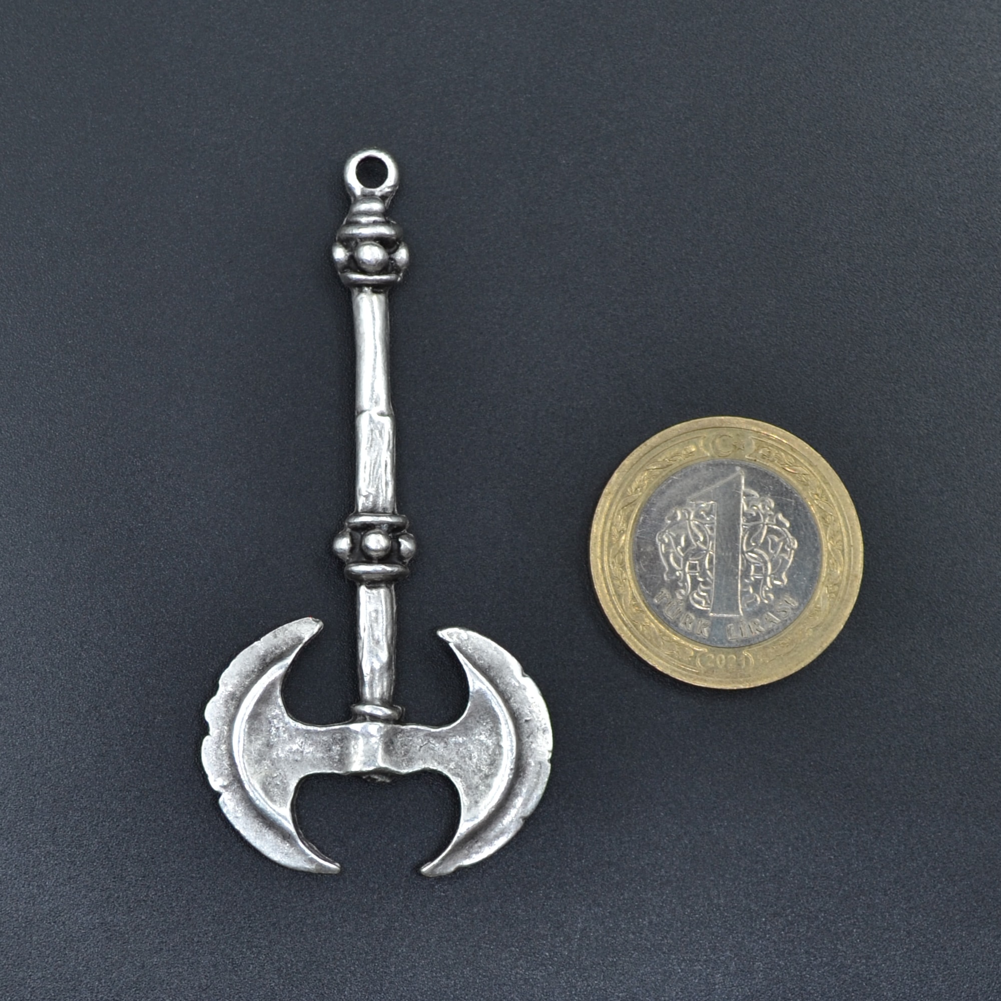 Çift Taraflı Savaşçı Balta Kolye Ucu - Gümüş ( Silver ) Renk