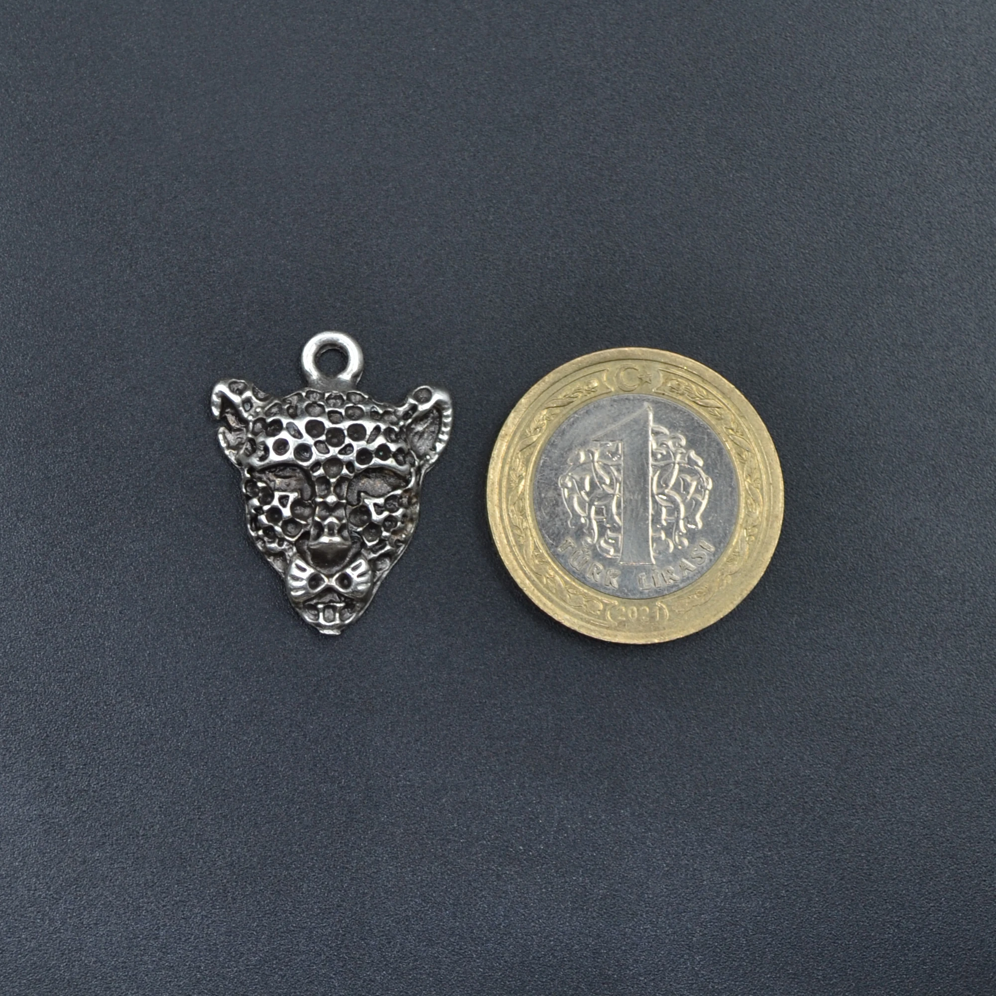 Leopar Kolye Ucu - Gümüş ( Silver ) Renk