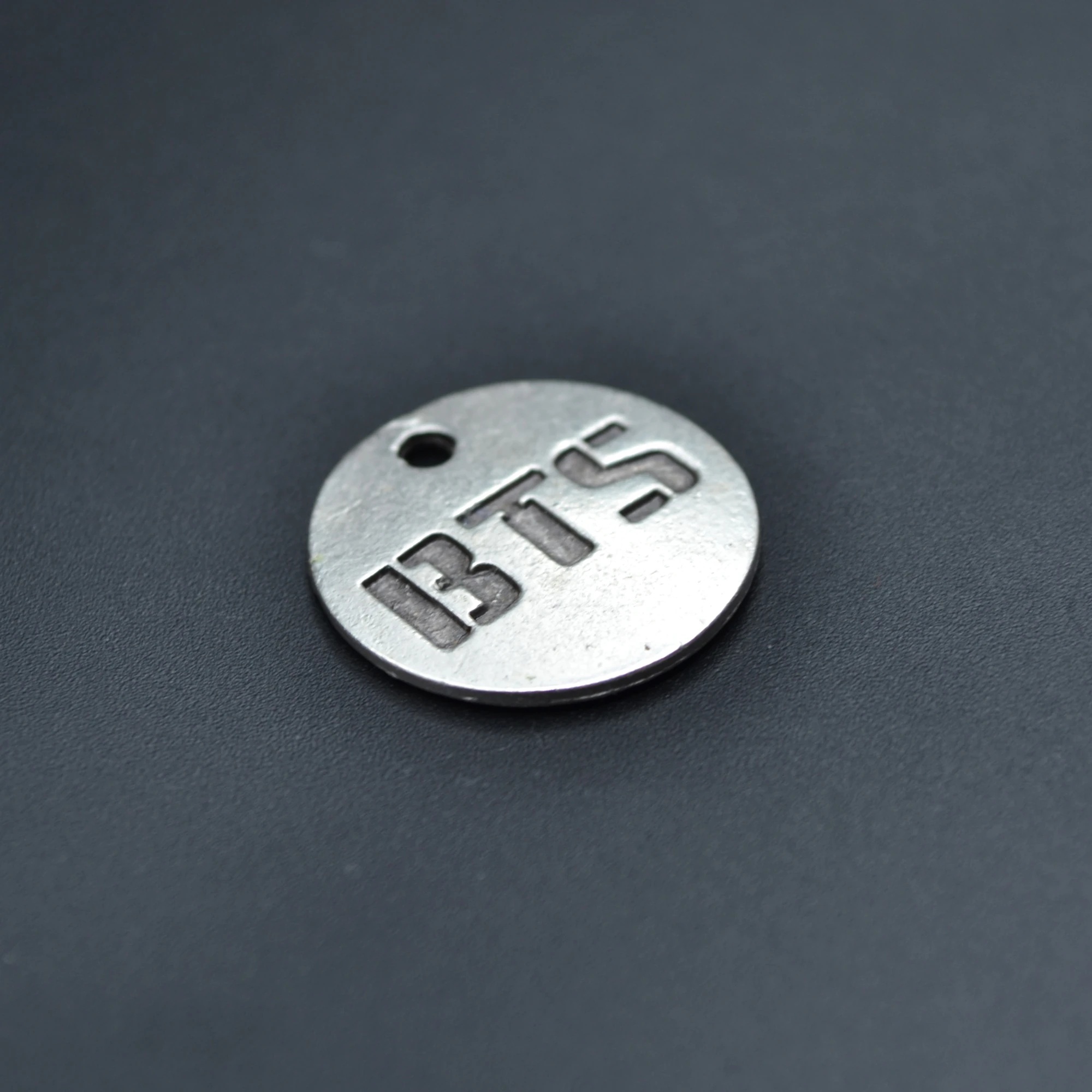 BTS Madalyon Kolye Ucu - Gümüş ( Silver ) Renk