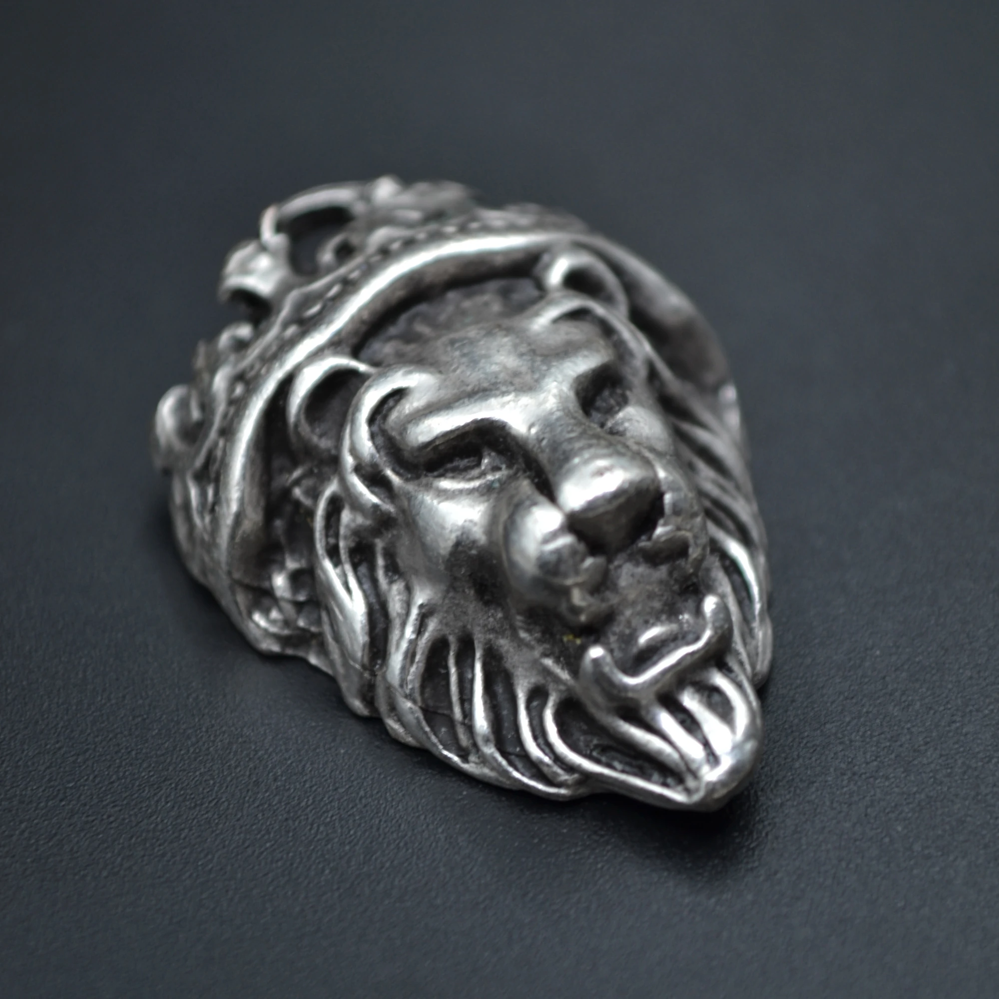 Aslan Kral Kolye - Gümüş ( Silver ) Renk - 60 cm Deri İp Kolye