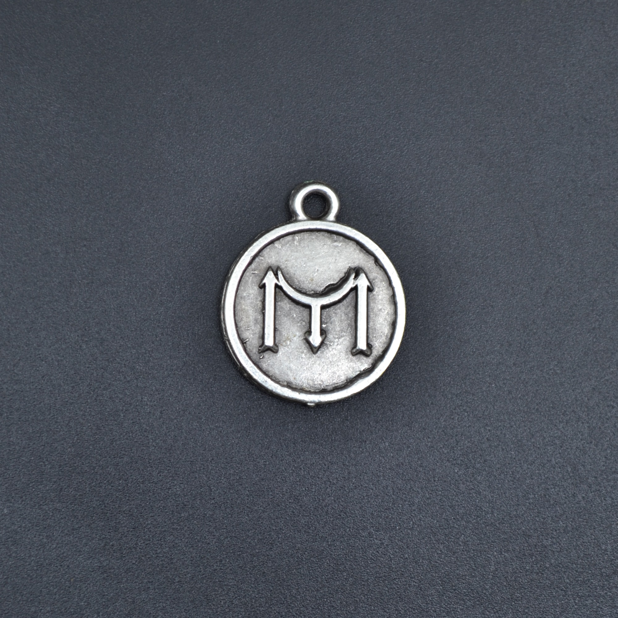 Kayı Boyu İyi Kolye - Gümüş ( Silver ) Renk - 60 cm Deri İp Kolye